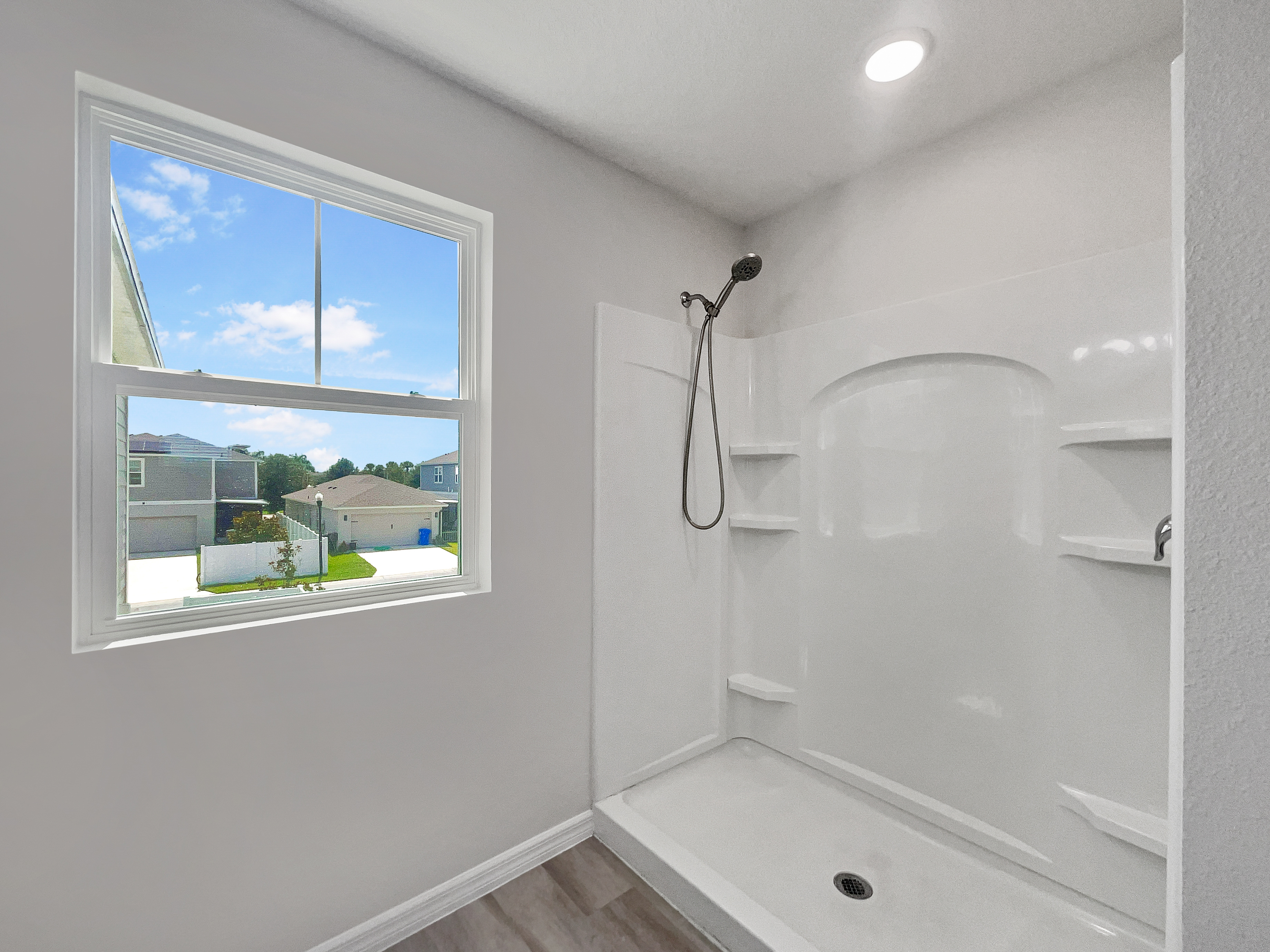 Photo 20 of 32 of 13001 Upward Pl, Riverview, FL