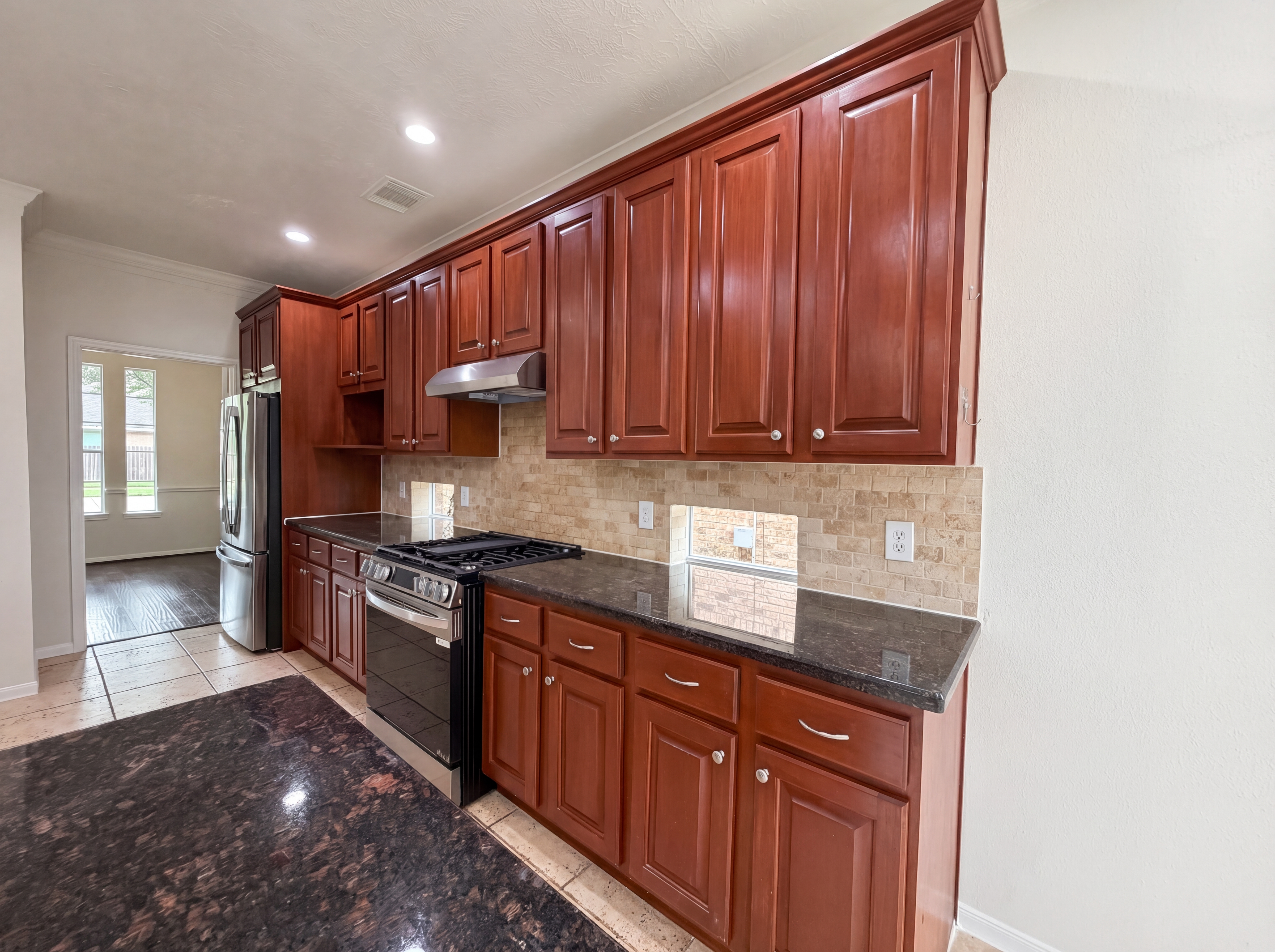Photo 11 of 33 of 3106 Forrester Dr, Pearland, TX