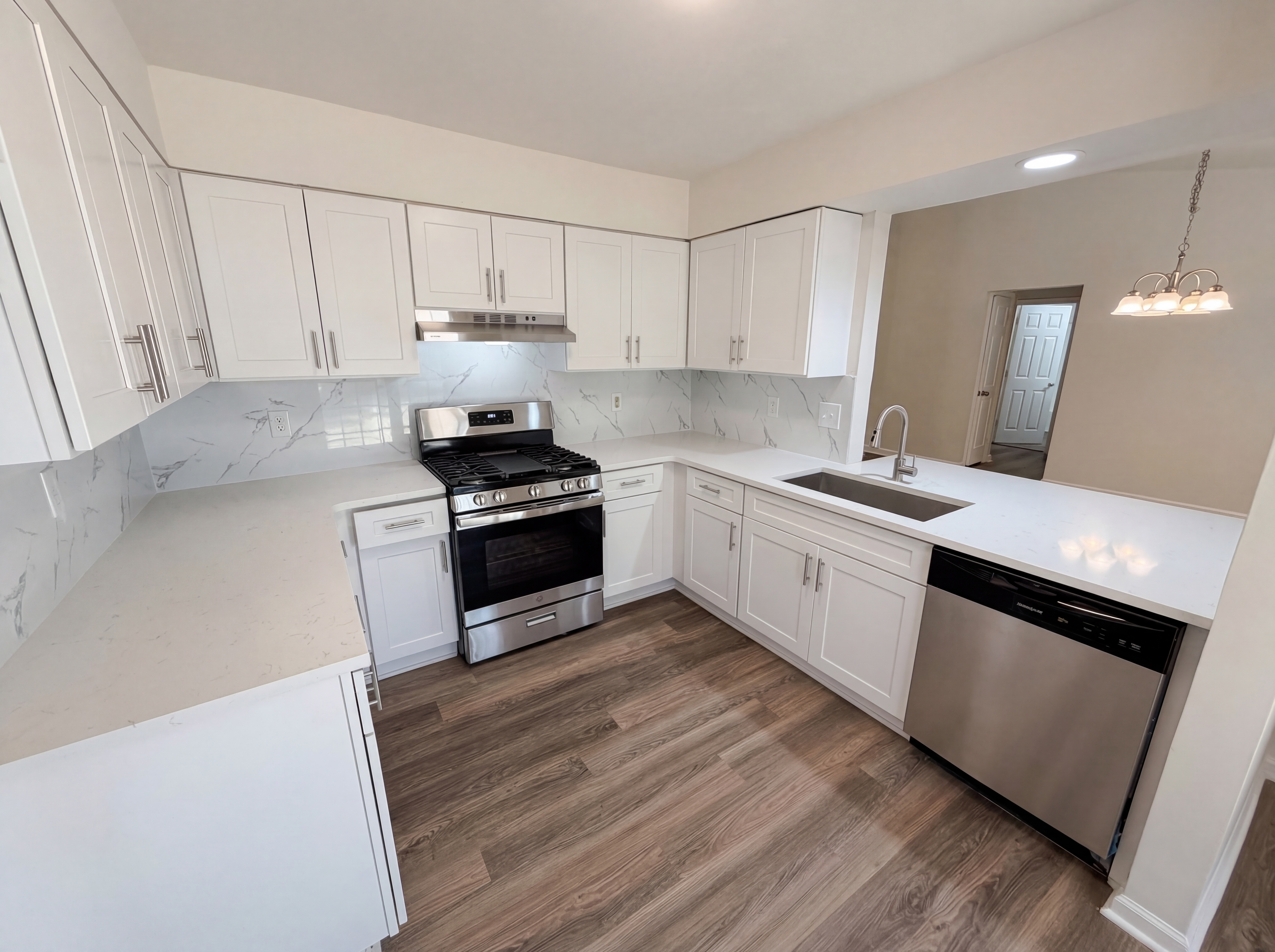 Photo 8 of 18 of 5003 Henson Dr SW, Mableton, GA