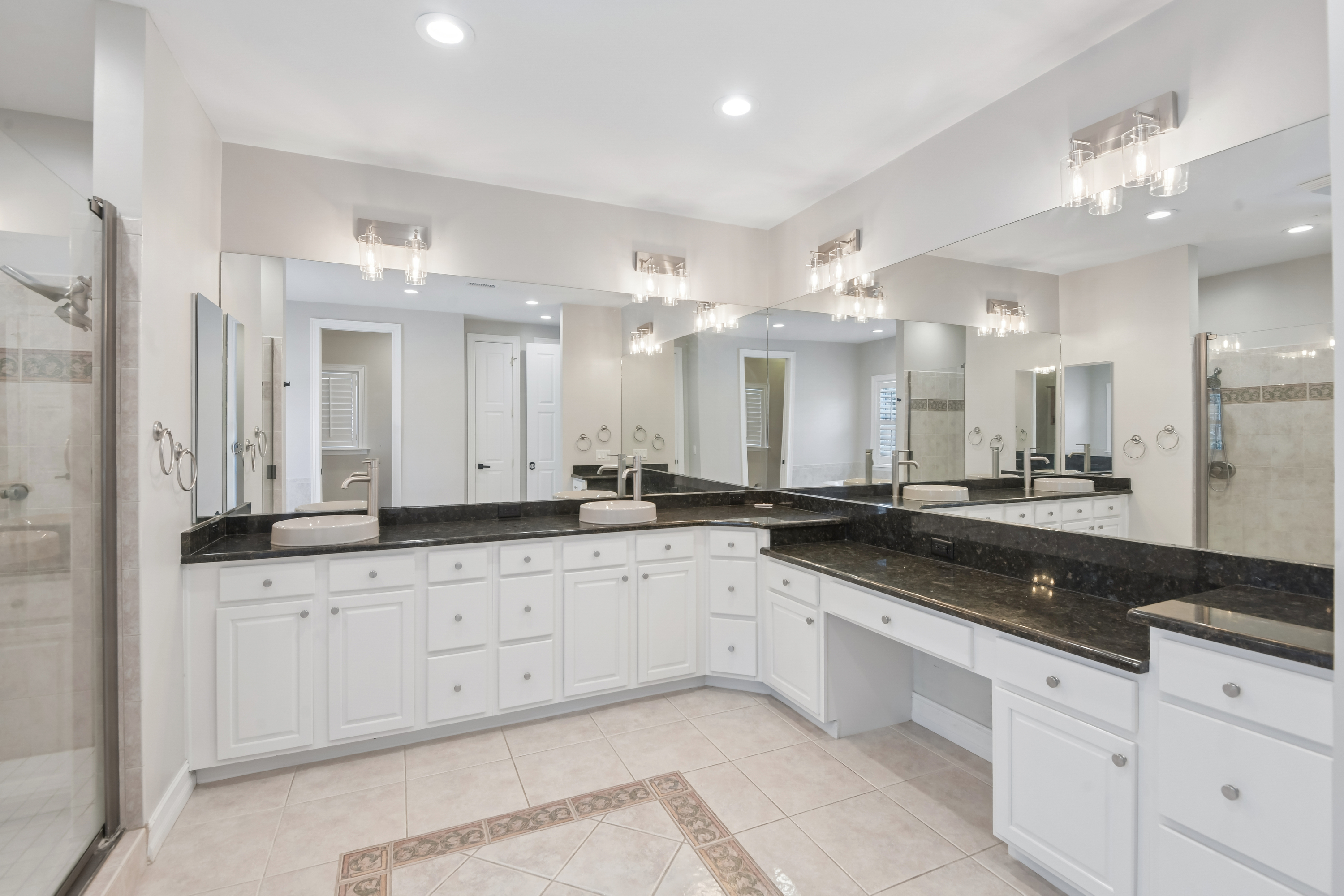 Photo 52 of 62 of 5105 W Neptune Way, Tampa, FL