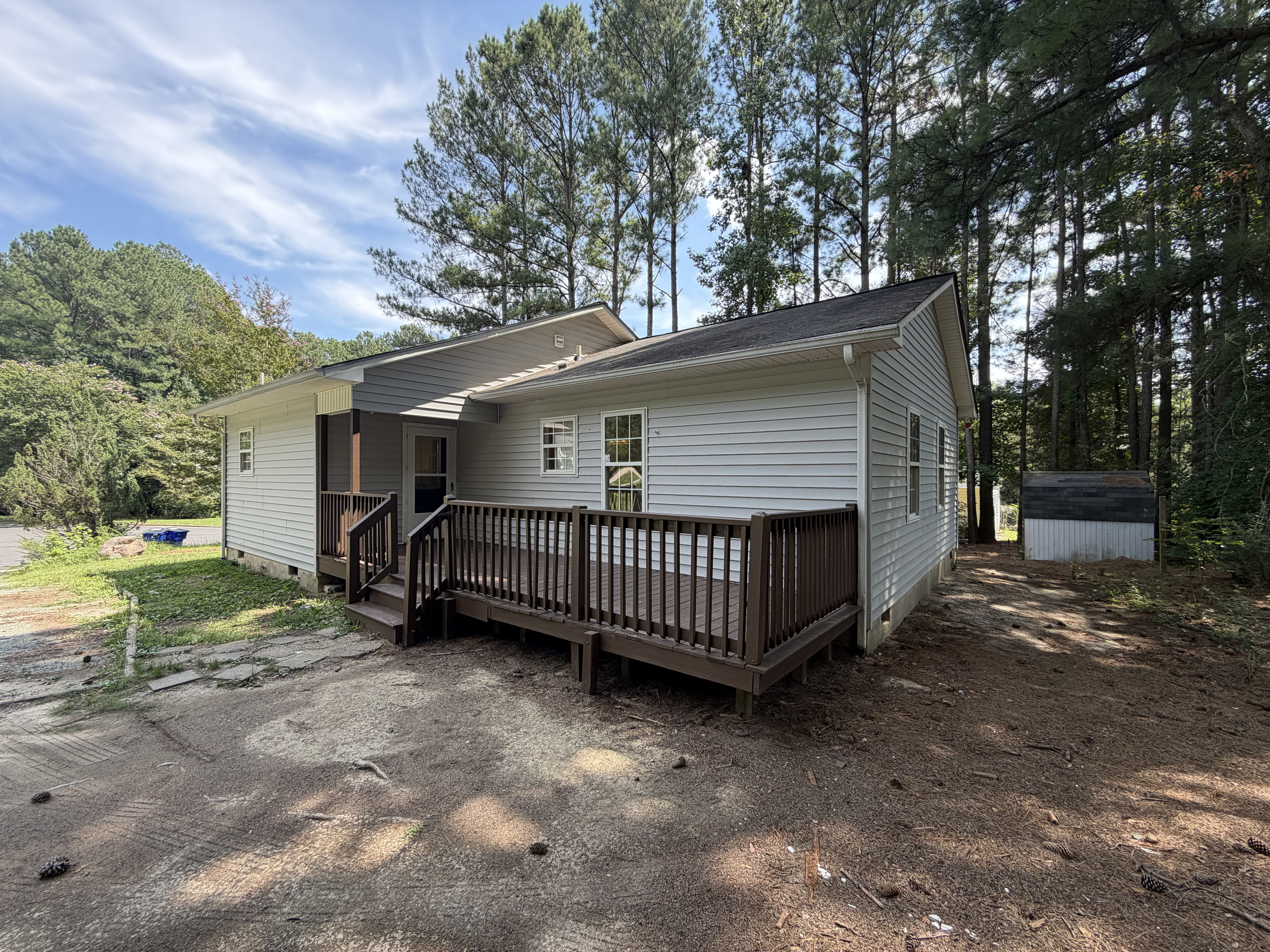Photo 5 of 17 of 102 Jubilee Dr, Chapel Hill, NC
