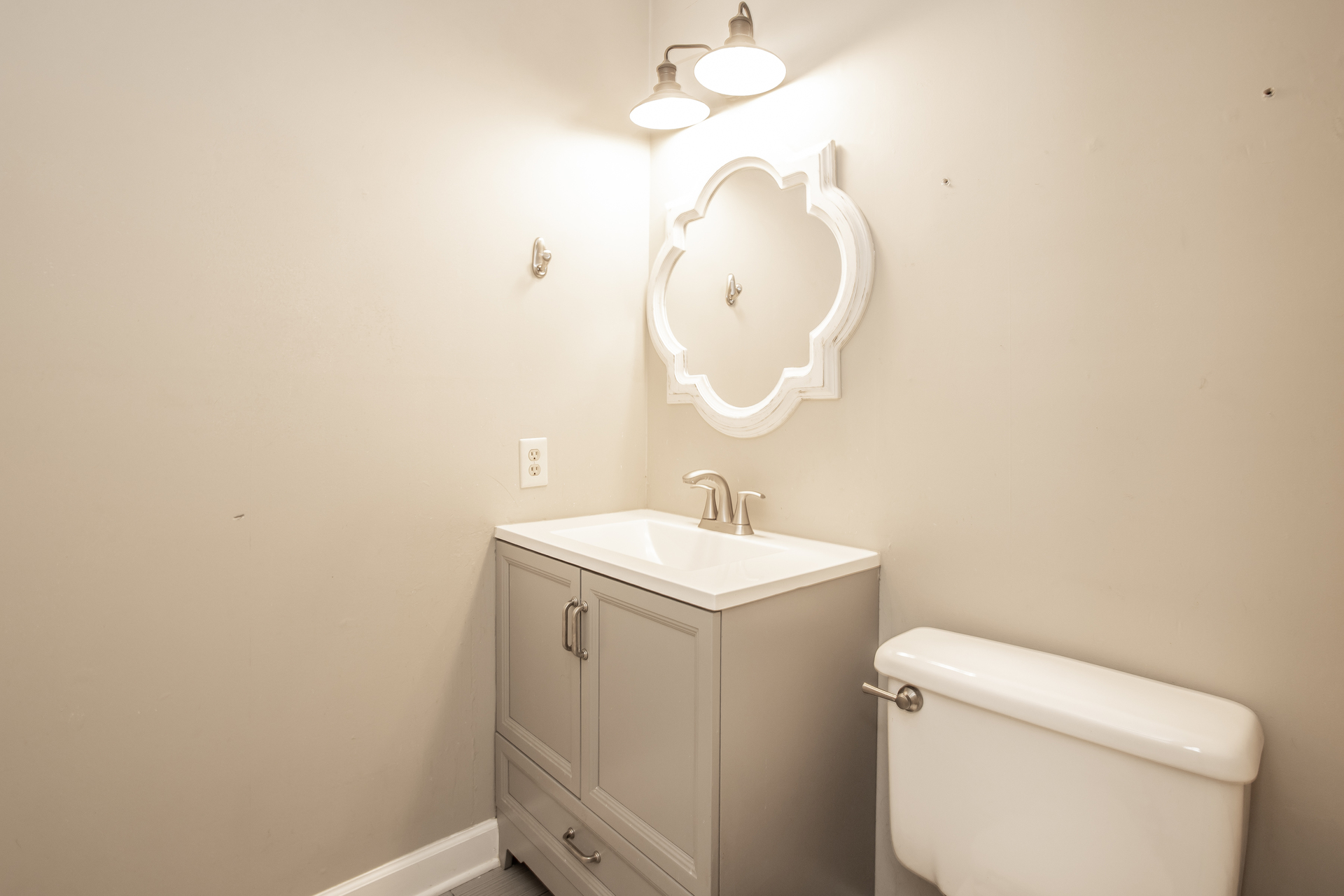 Photo 18 of 21 of 6009 Woodbark Trce, Knoxville, TN