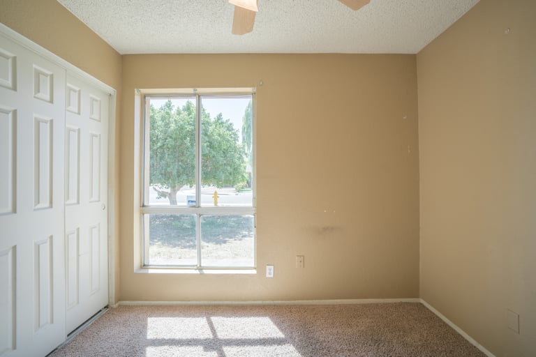 Photo 19 of 26 - 7702 W Catalina Dr, Phoenix, AZ 85033