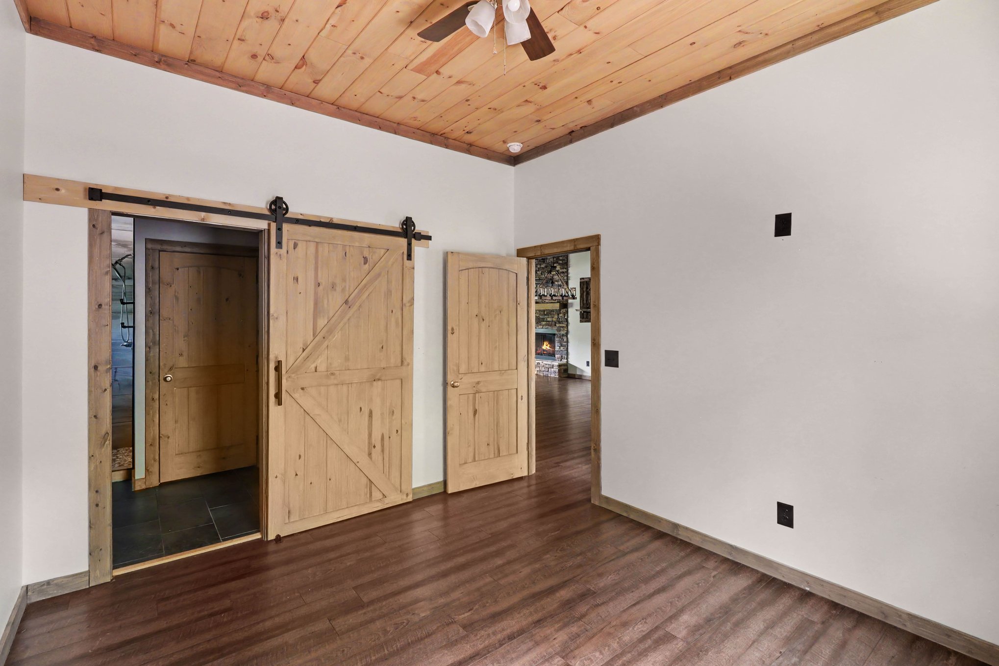 Photo 13 of 16 of 78 Lake Top Ln, Ellijay, GA