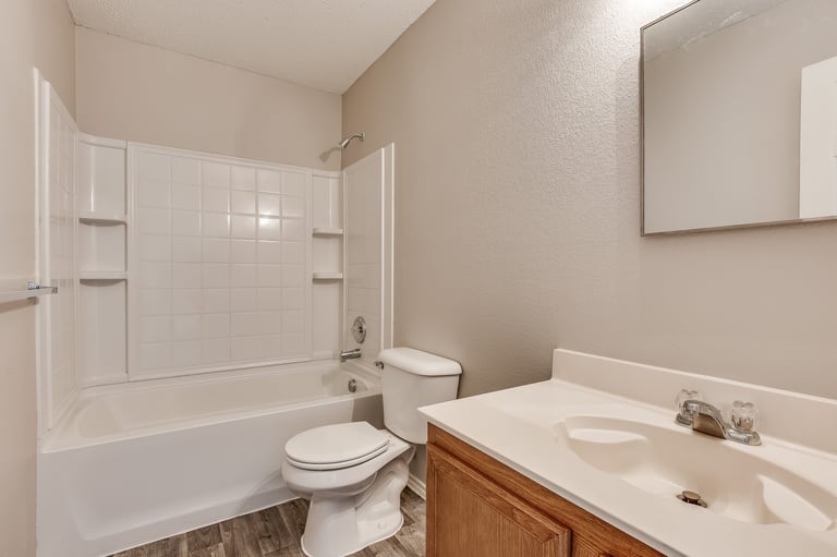 Photo 23 of 28 - 2657 Island Bay Way, Little Elm, TX 75068