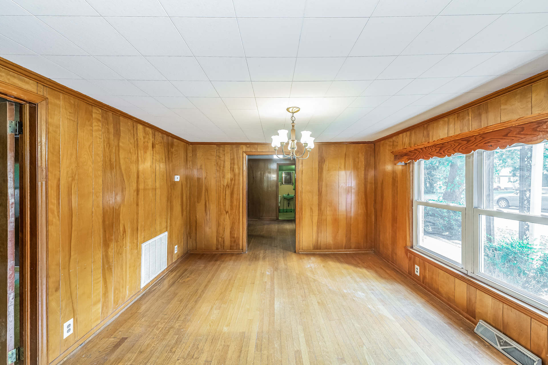 Photo 8 of 22 of 408 Walker St, Roxboro, NC