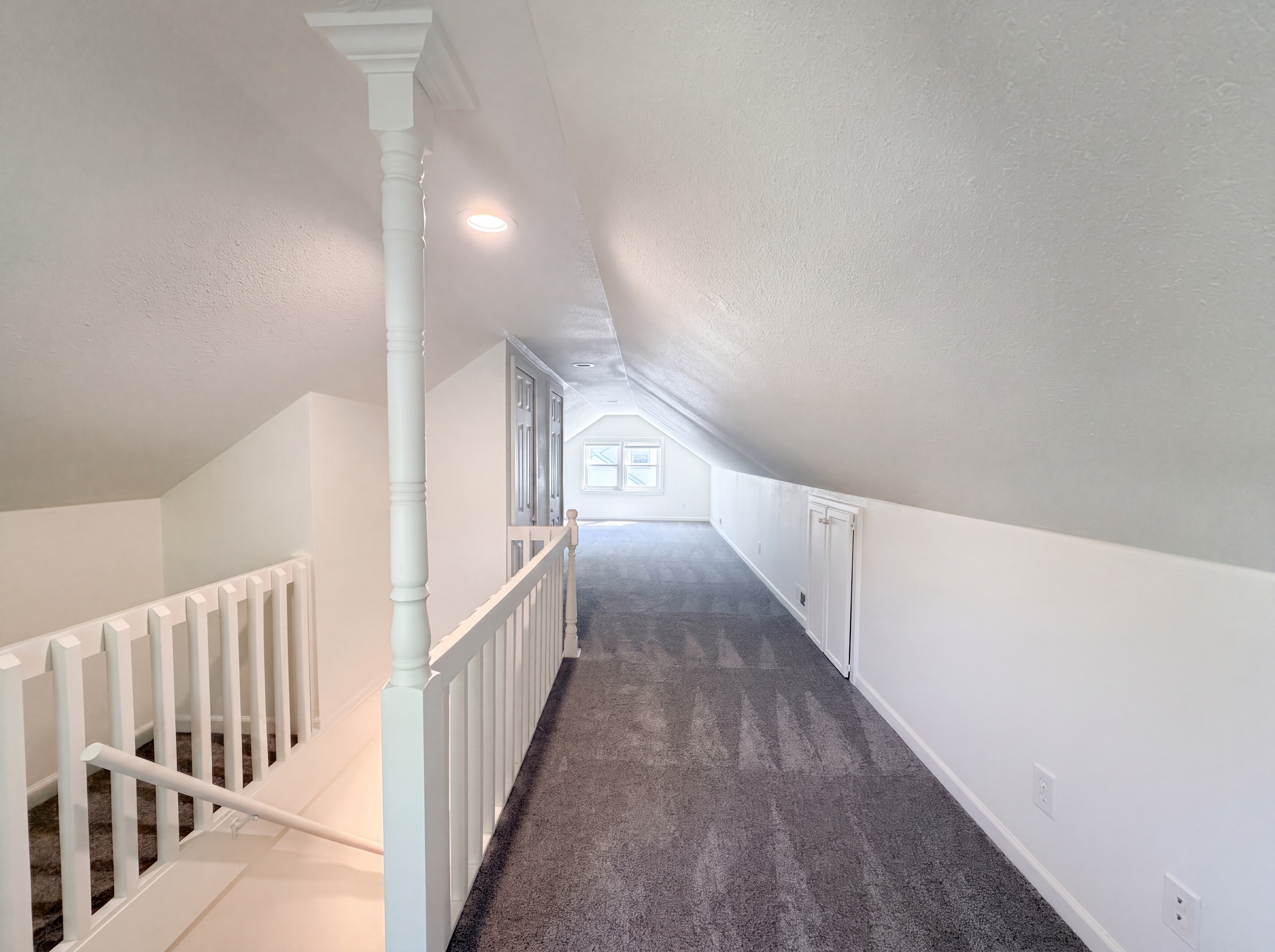 Photo 9 of 19 of 5525 Yecker Ave, Kansas City, KS