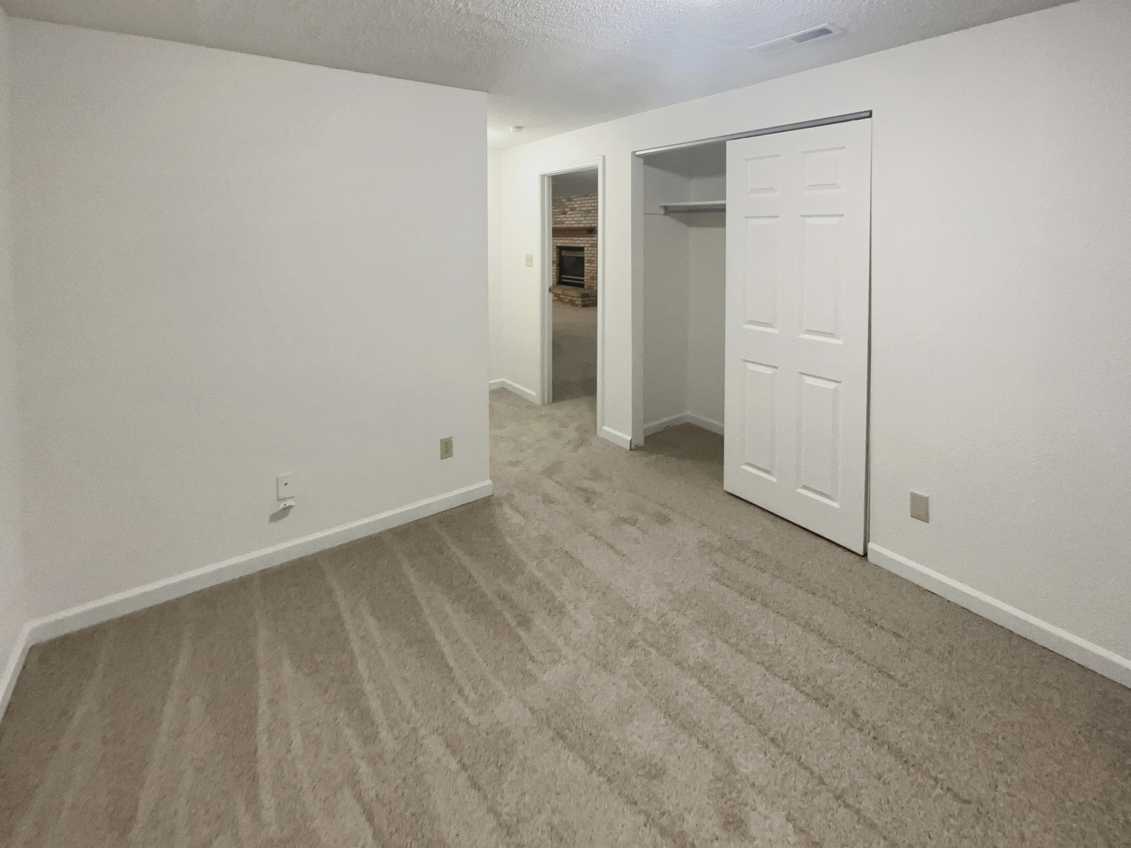 Photo 16 of 28 of 217 Corliss St, Colorado Springs, CO