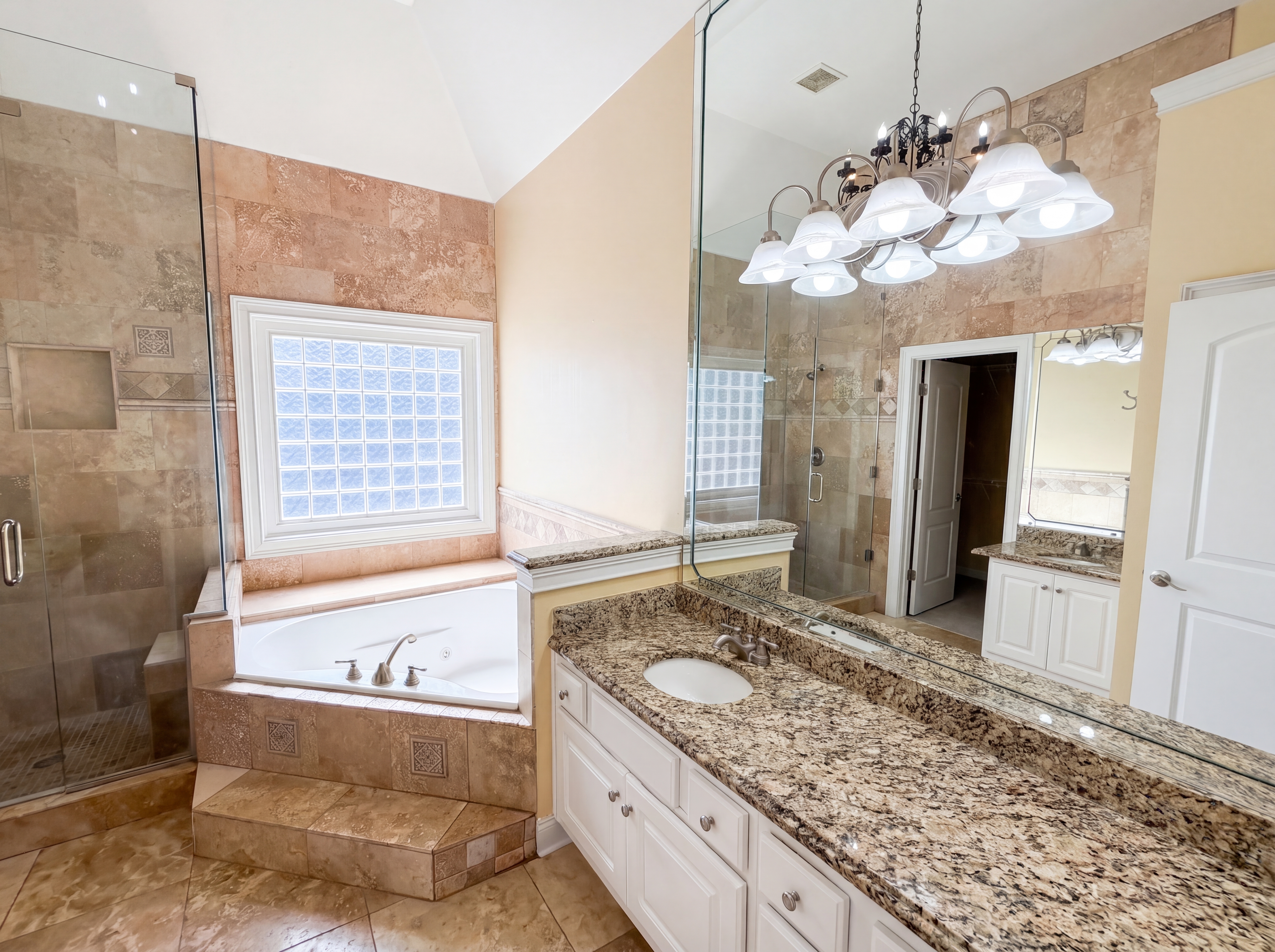 Photo 6 of 64 of 207 Cagle Ct, McDonough, GA