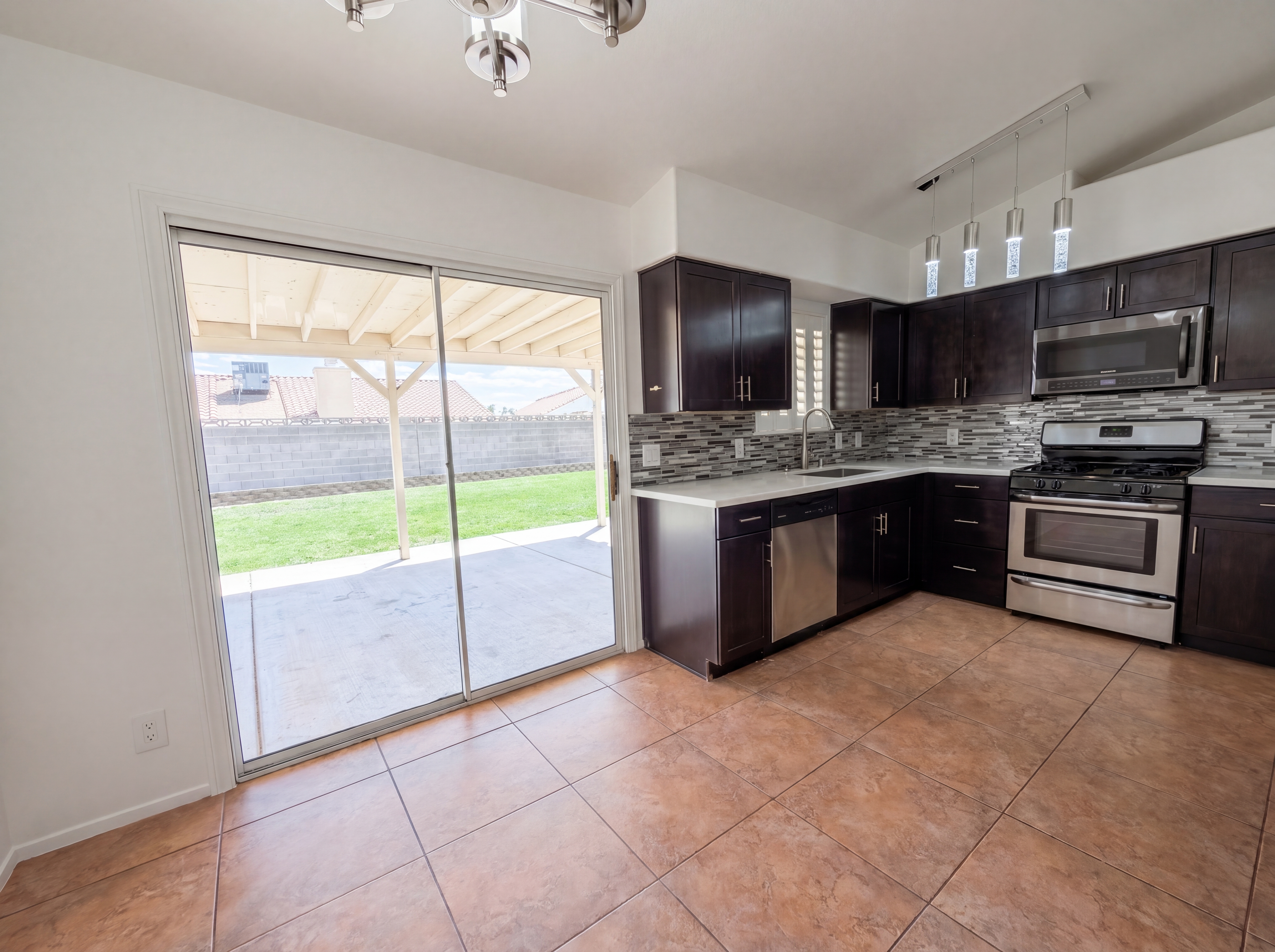 Photo 26 of 27 of 6305 W Washburn Rd, Las Vegas, NV