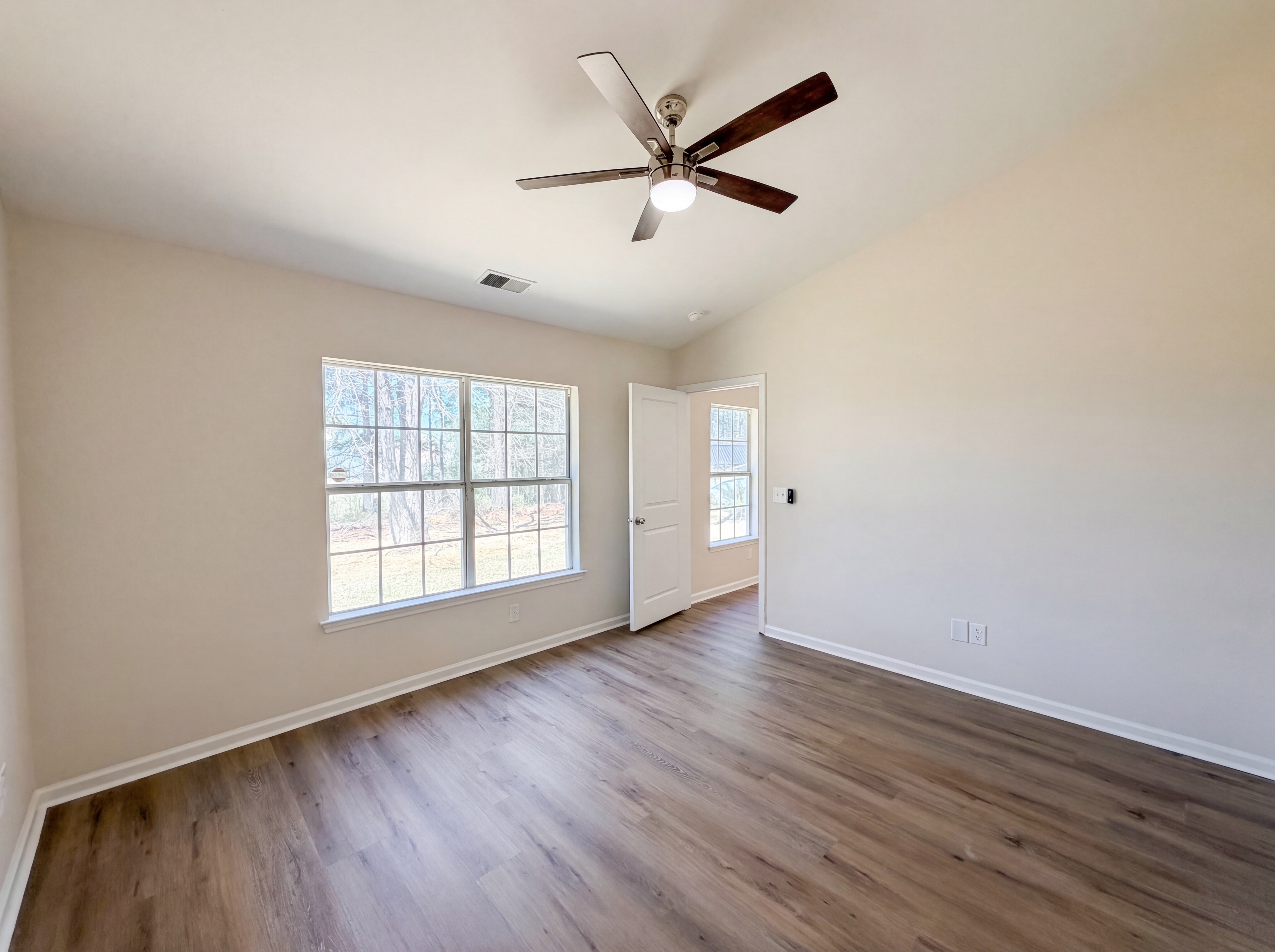 Photo 8 of 17 of 9794 Stockport Cir, Summerville, SC