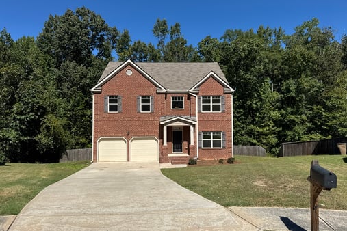 Photo 1 of 21 of 672 Mill Creek Trl, Jonesboro, GA