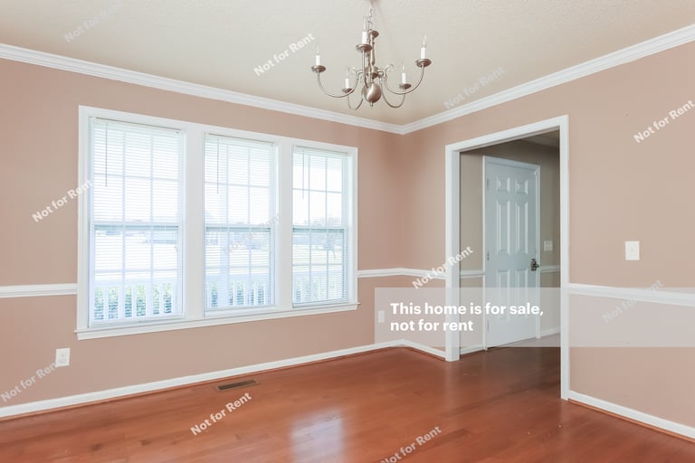 Photo 16 of 24 - 4 Stratus Ln, Clayton, NC 27520