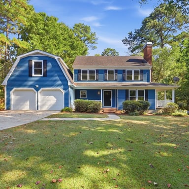 Property photo 1 of 990 Chads Ford Ct