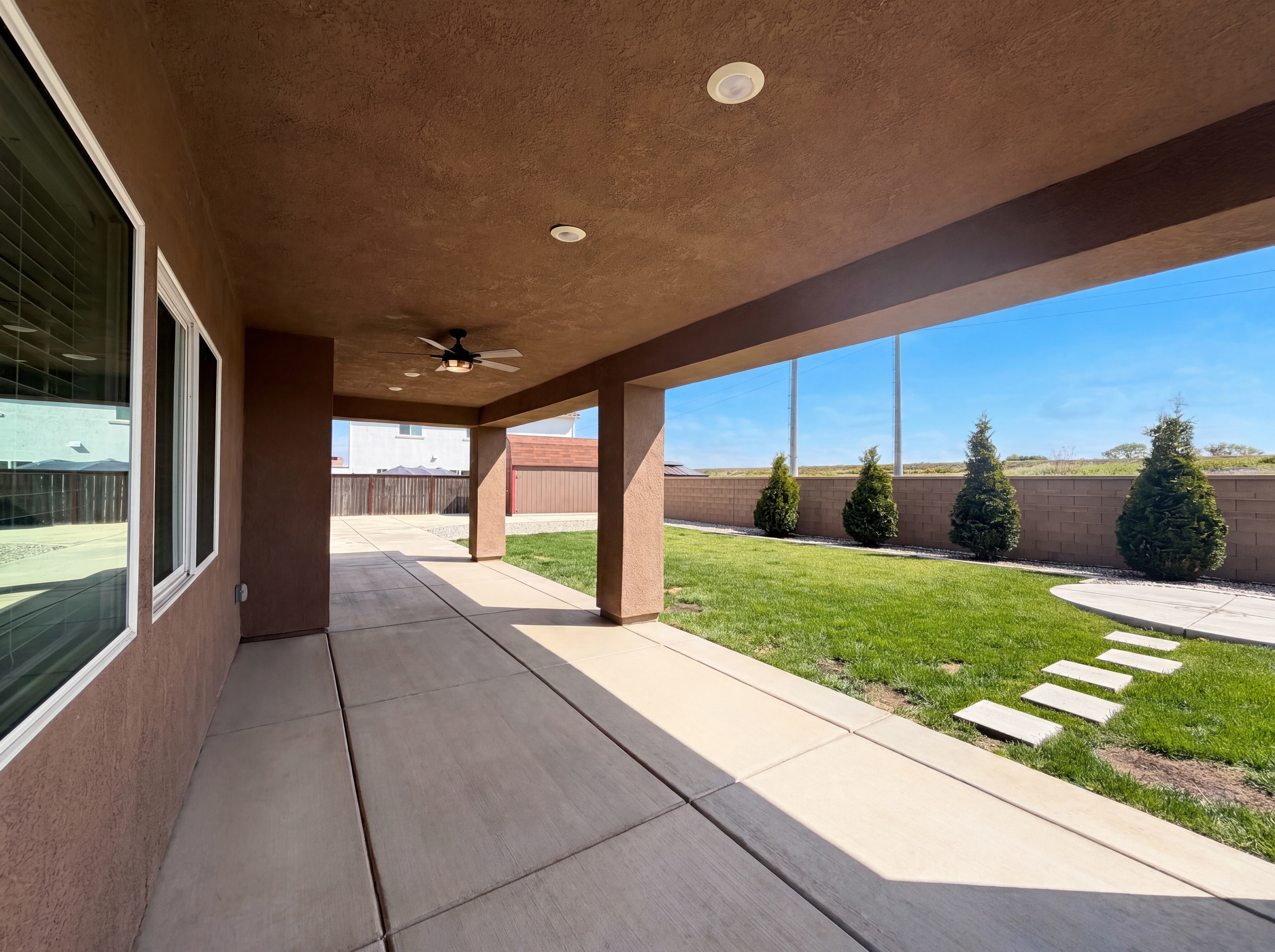 Photo 51 of 54 of 1187 Bordeaux Ct, Olivehurst, CA