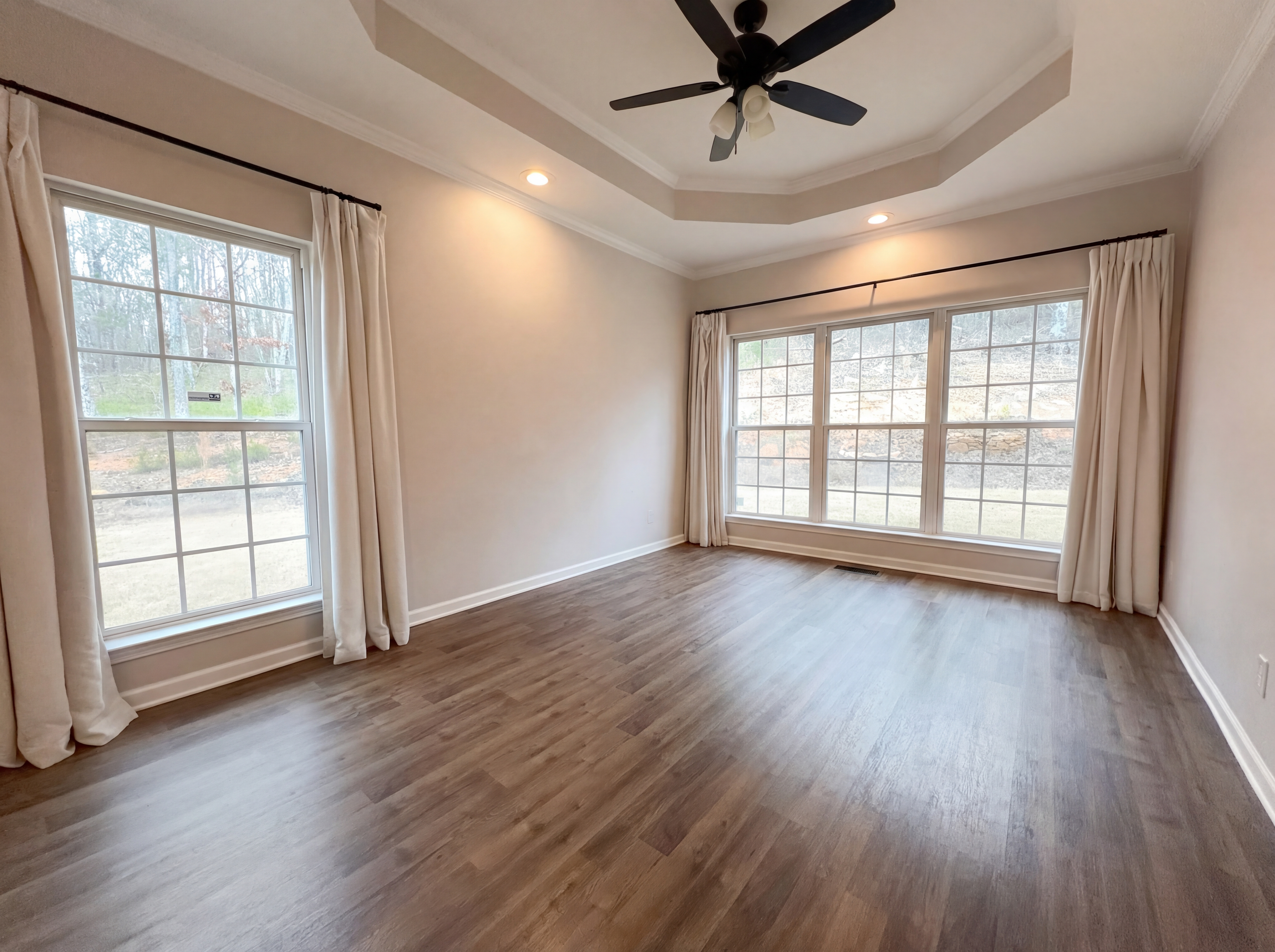 Photo 4 of 18 of 1250 Lakeside Dr, McCalla, AL