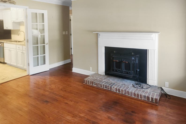 Property photo 3 of 542 Lee St