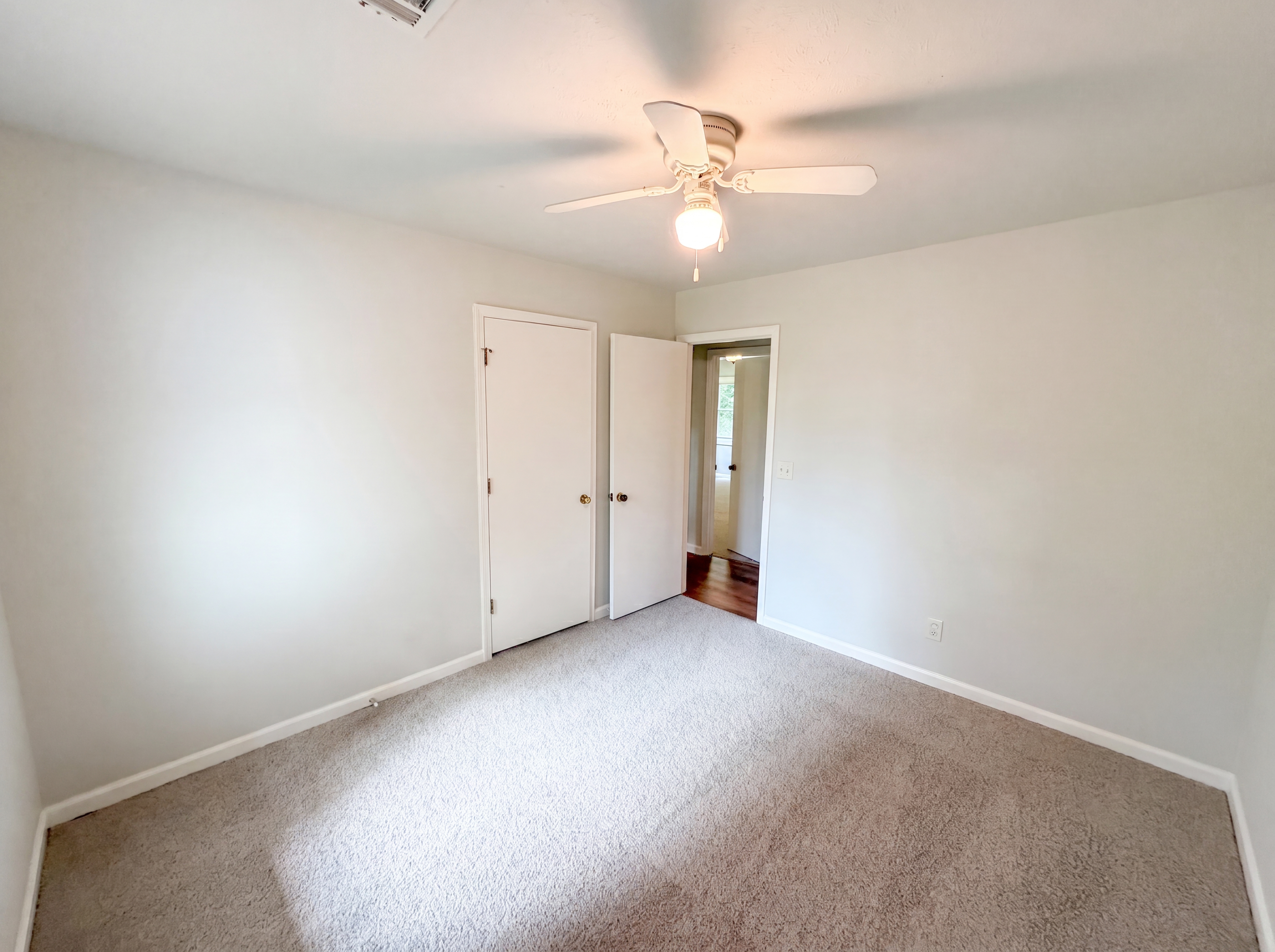 Photo 8 of 20 of 158 Colemans Bluff Dr, Woodstock, GA