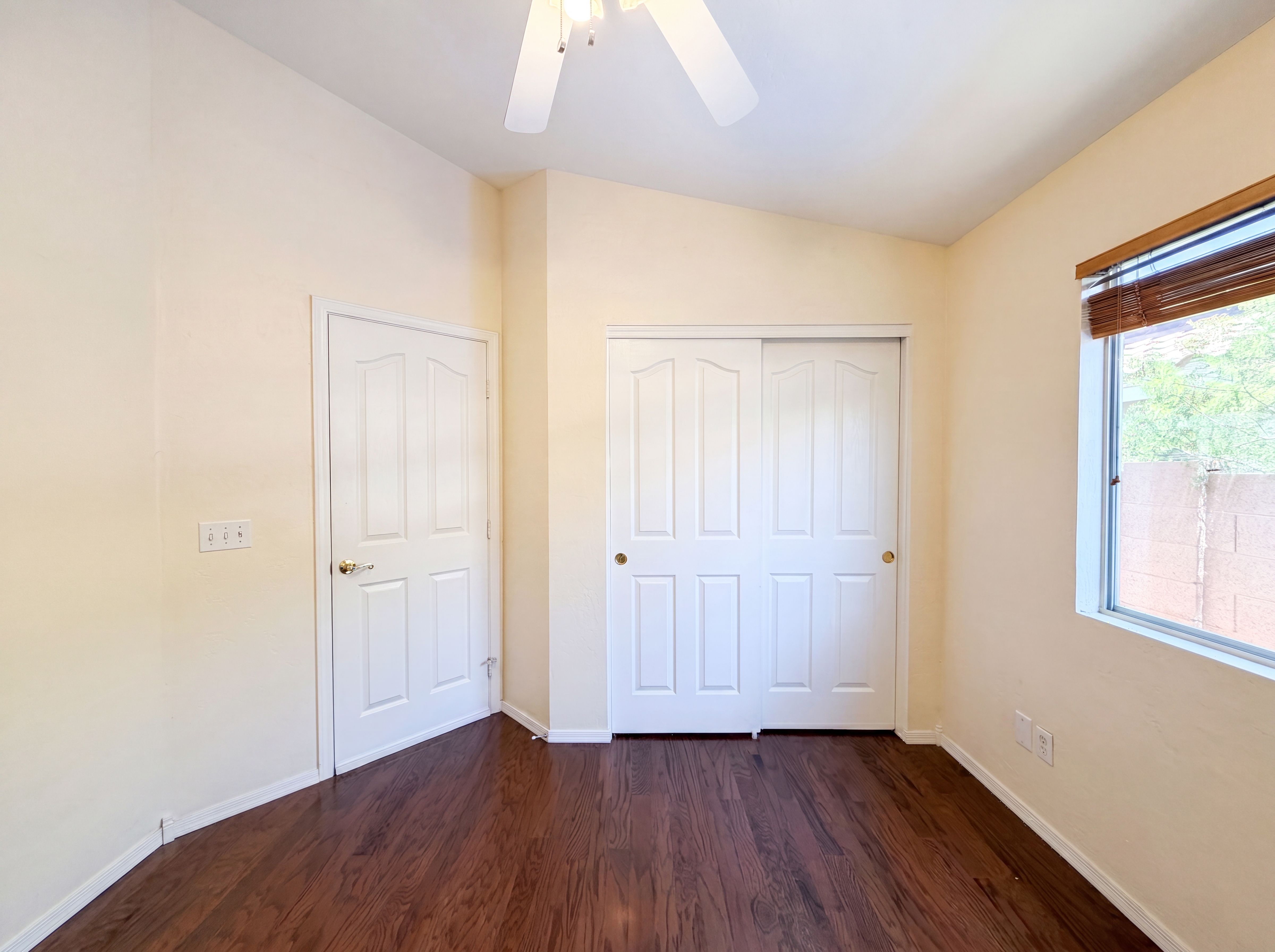 Photo 10 of 19 of 2018 E Windsong Dr, Phoenix, AZ
