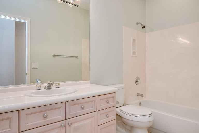 Photo 23 of 34 - 4147 E Hancock Dr, Phoenix, AZ 85028
