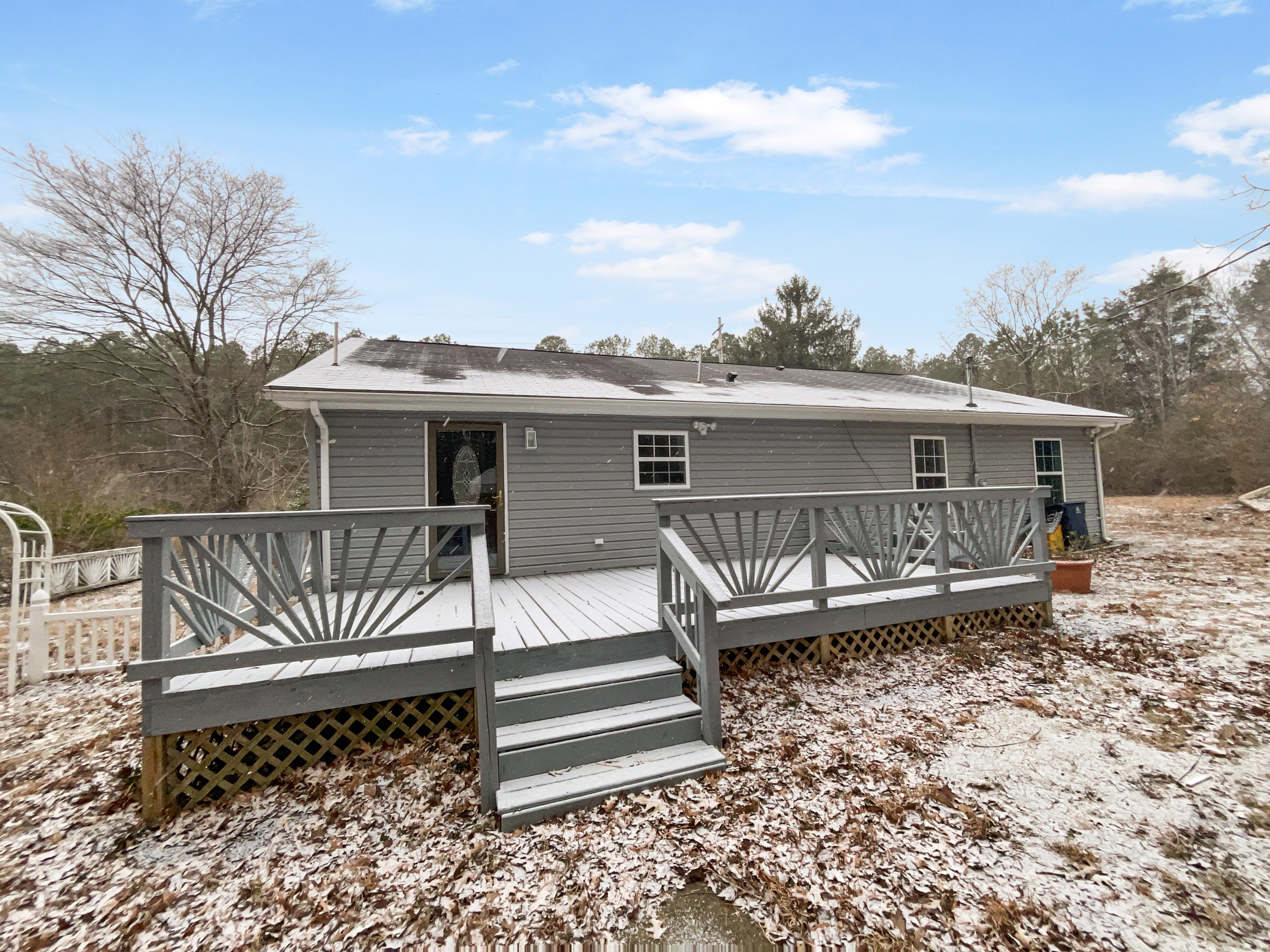 Photo 5 of 13 of 9380 Crystal Ln, Bel Alton, MD