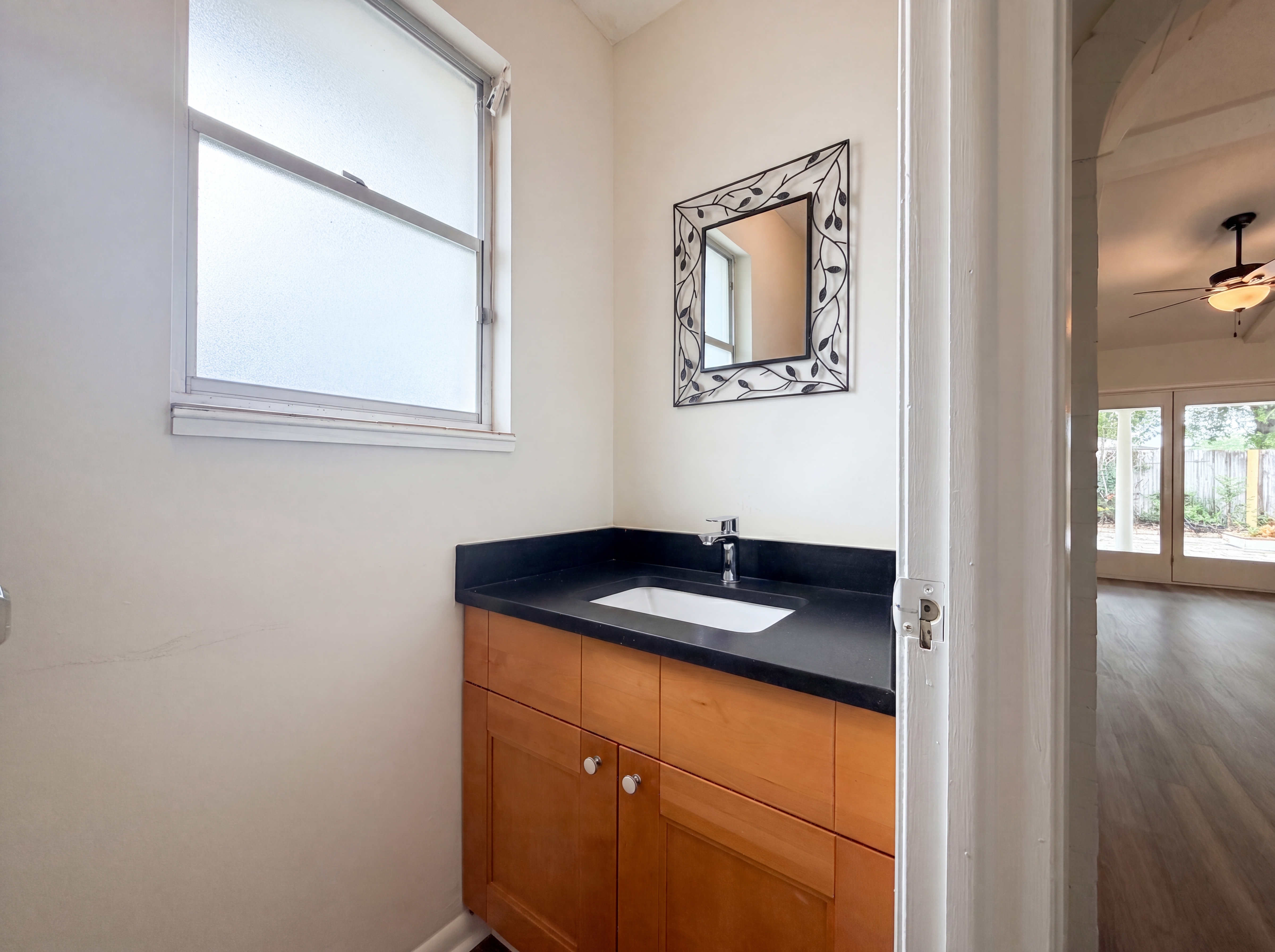 Photo 22 of 29 of 4412 Travelers Rd, Jacksonville, FL