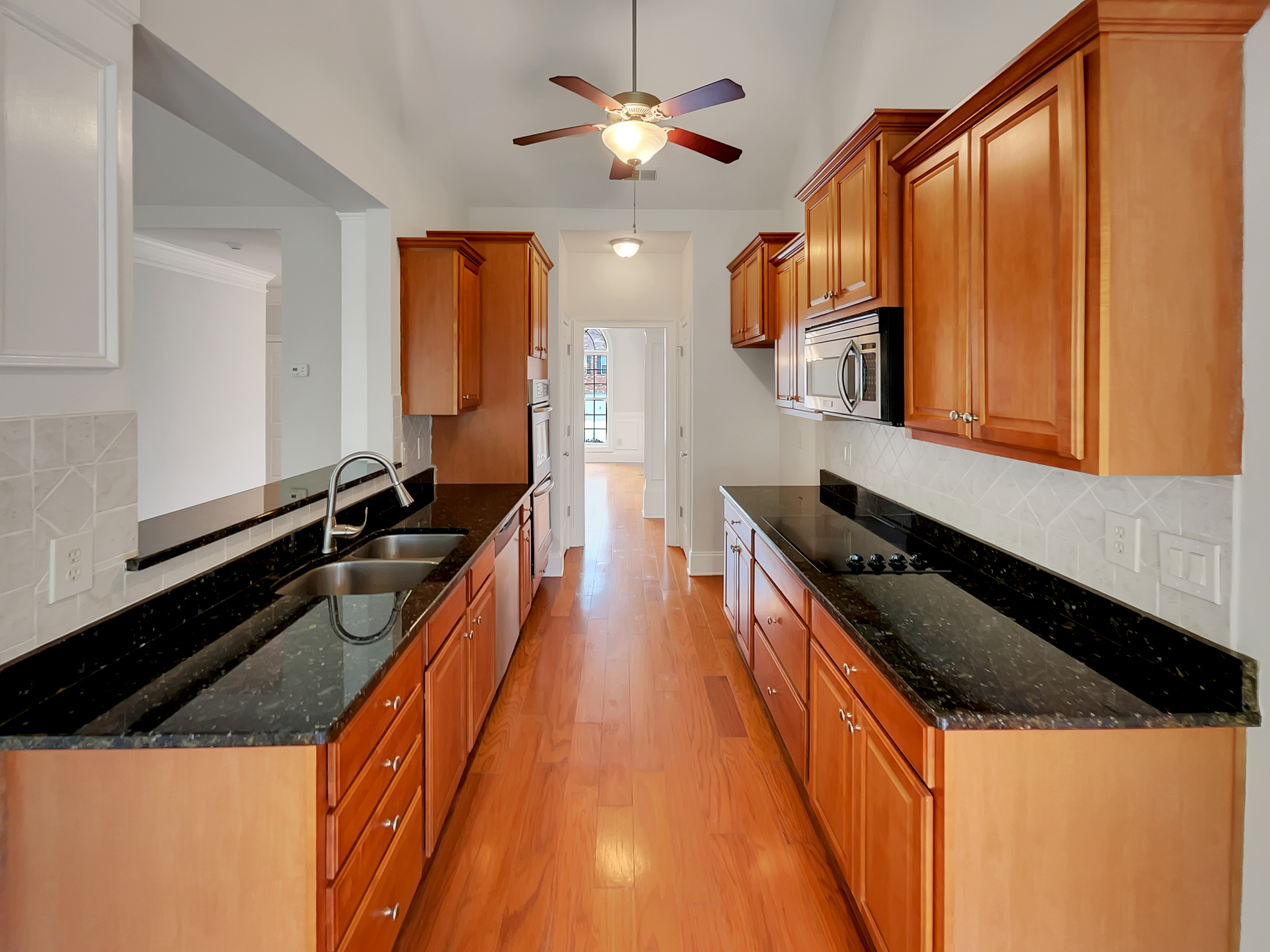 Photo 6 of 34 of 6405 Beaver Creek Trl, Atlanta, GA