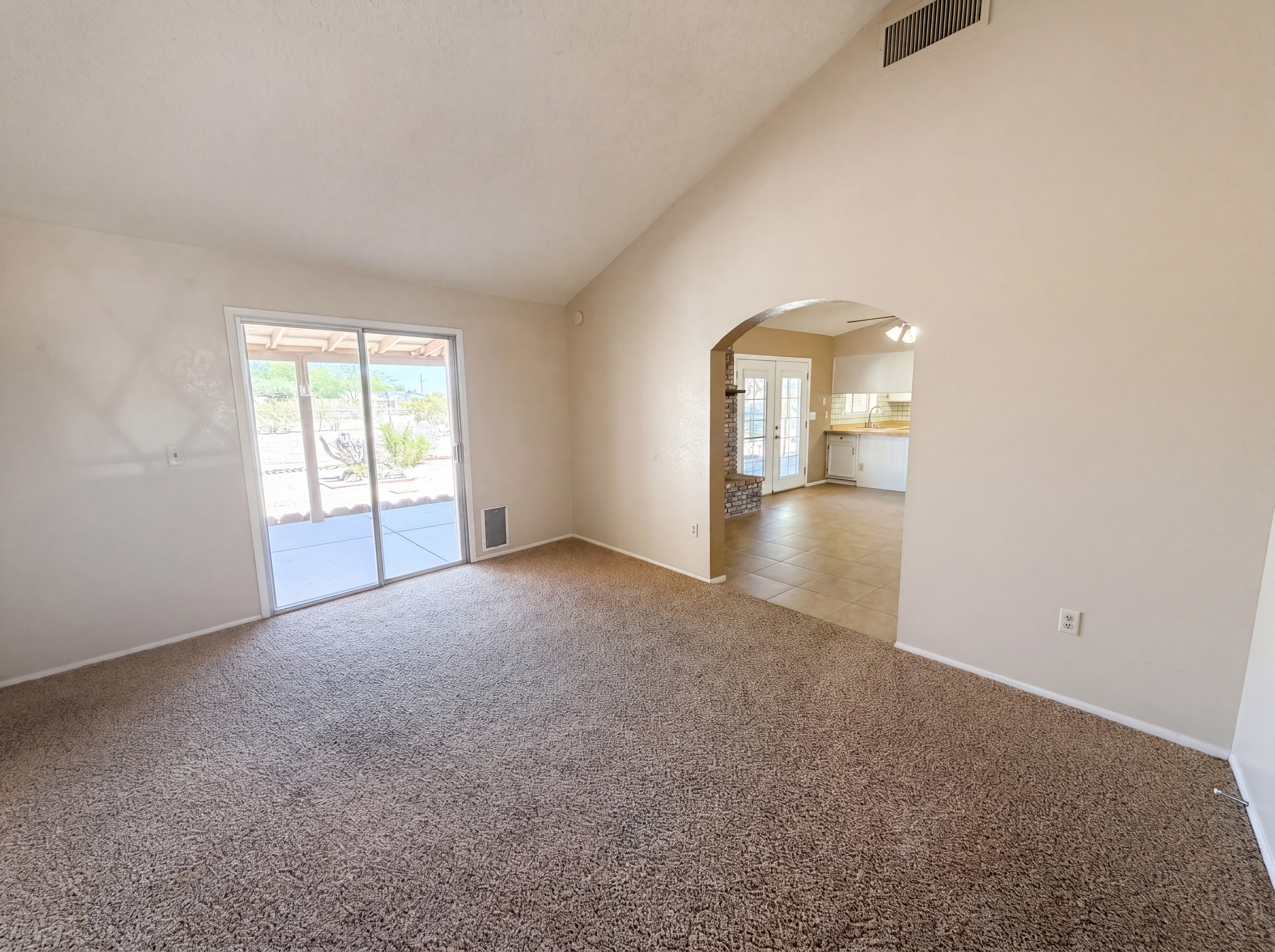 Photo 9 of 40 of 2035 S 227th Ave, Buckeye, AZ