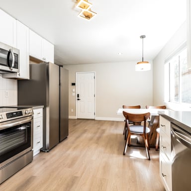 Property photo 2 of 17520 Anona Ct