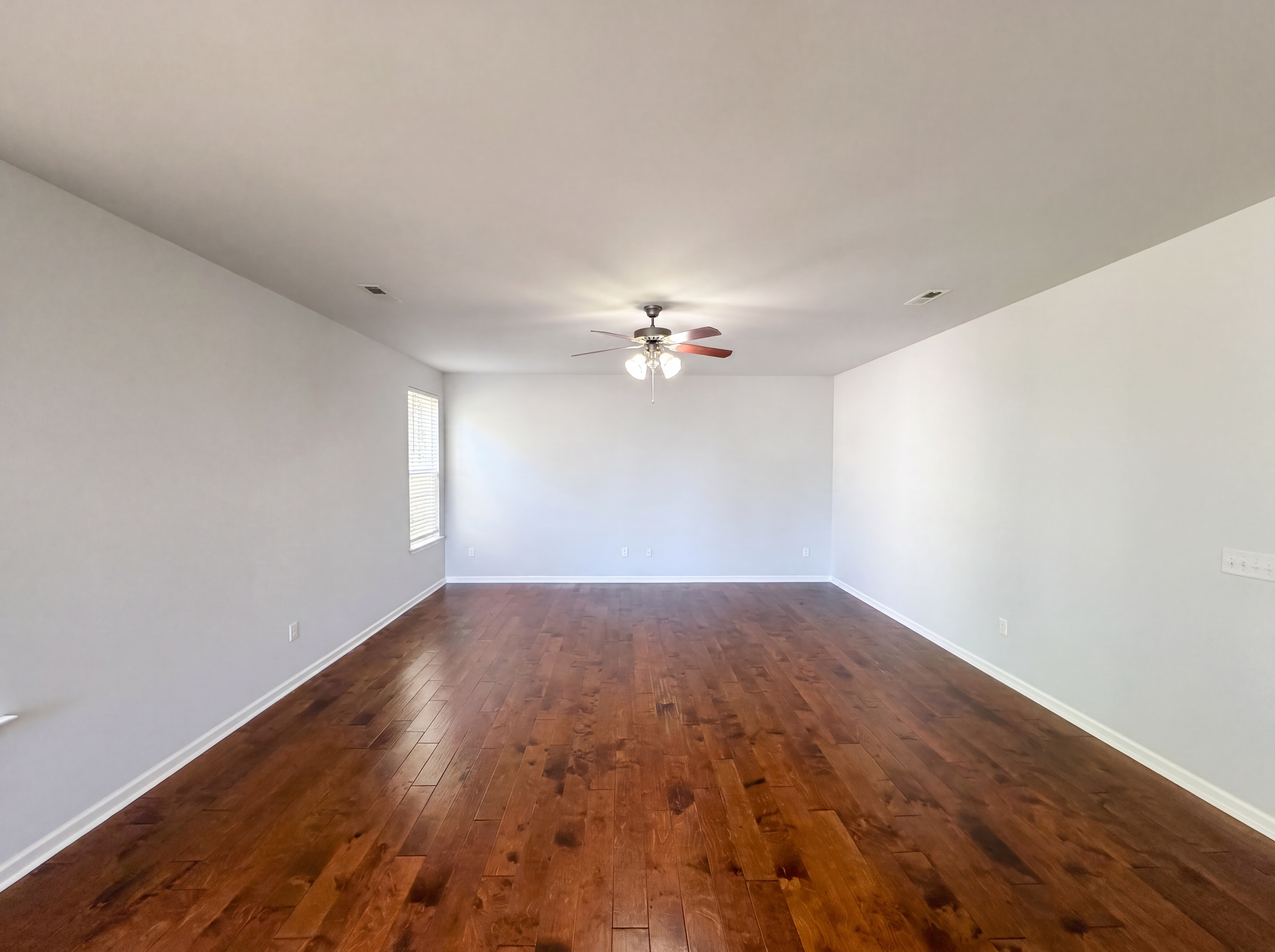Photo 6 of 21 of 129 Saddlebrook Ave, Pickens, SC