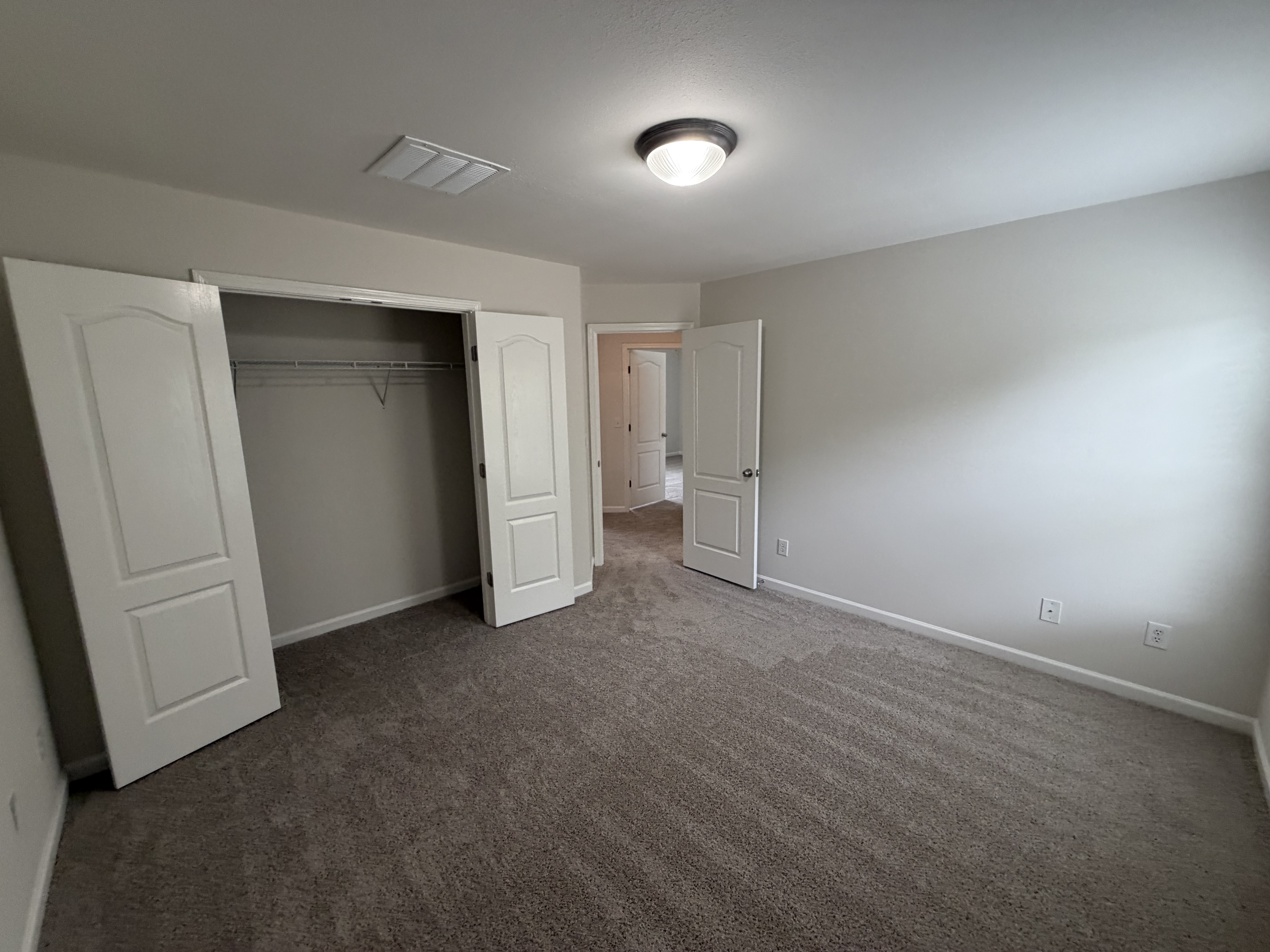 Photo 28 of 39 of 9518 Rushmore Cir, Braselton, GA
