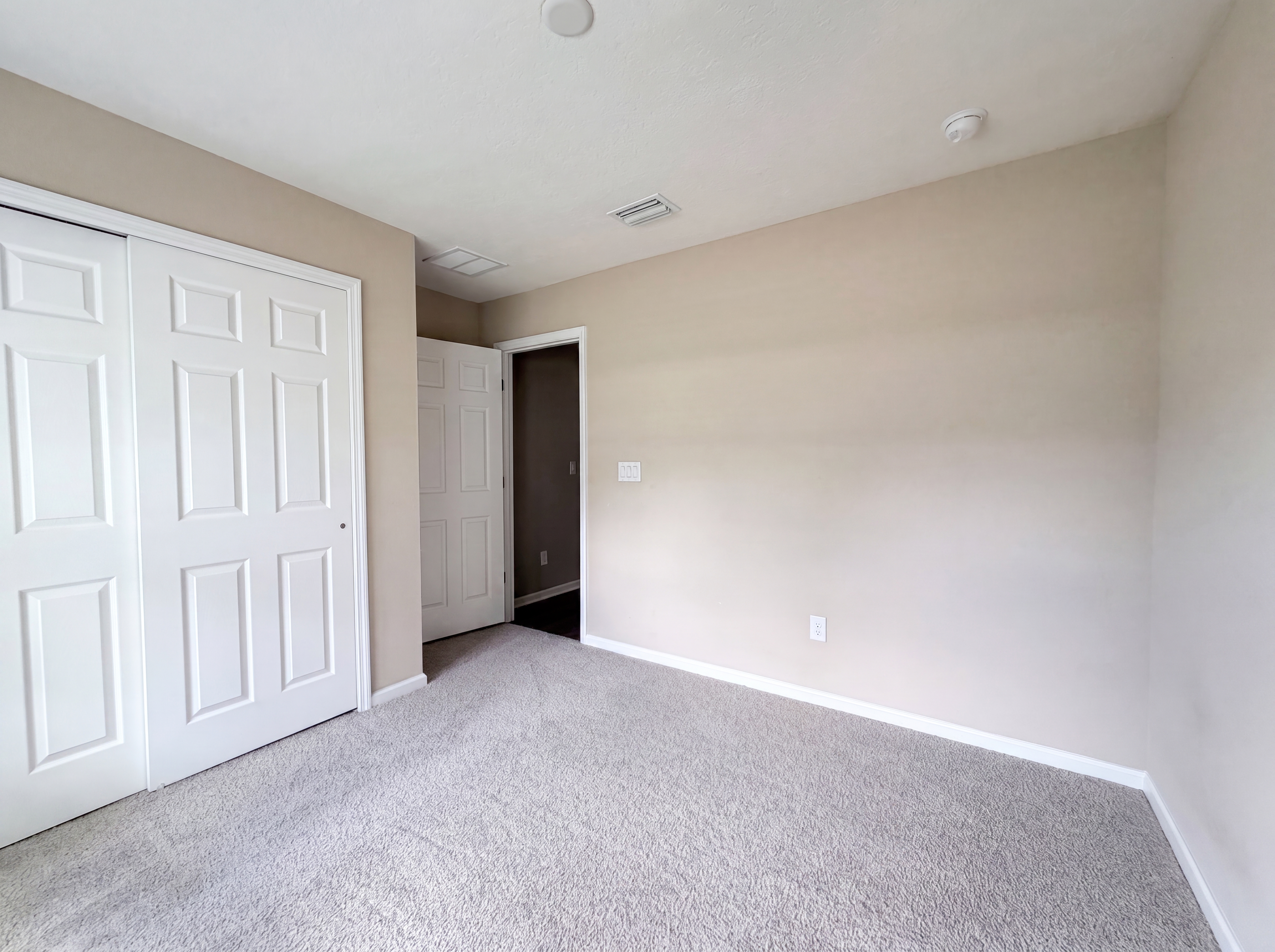 Photo 11 of 18 of 351 Hepburn Rd, Orange Park, FL