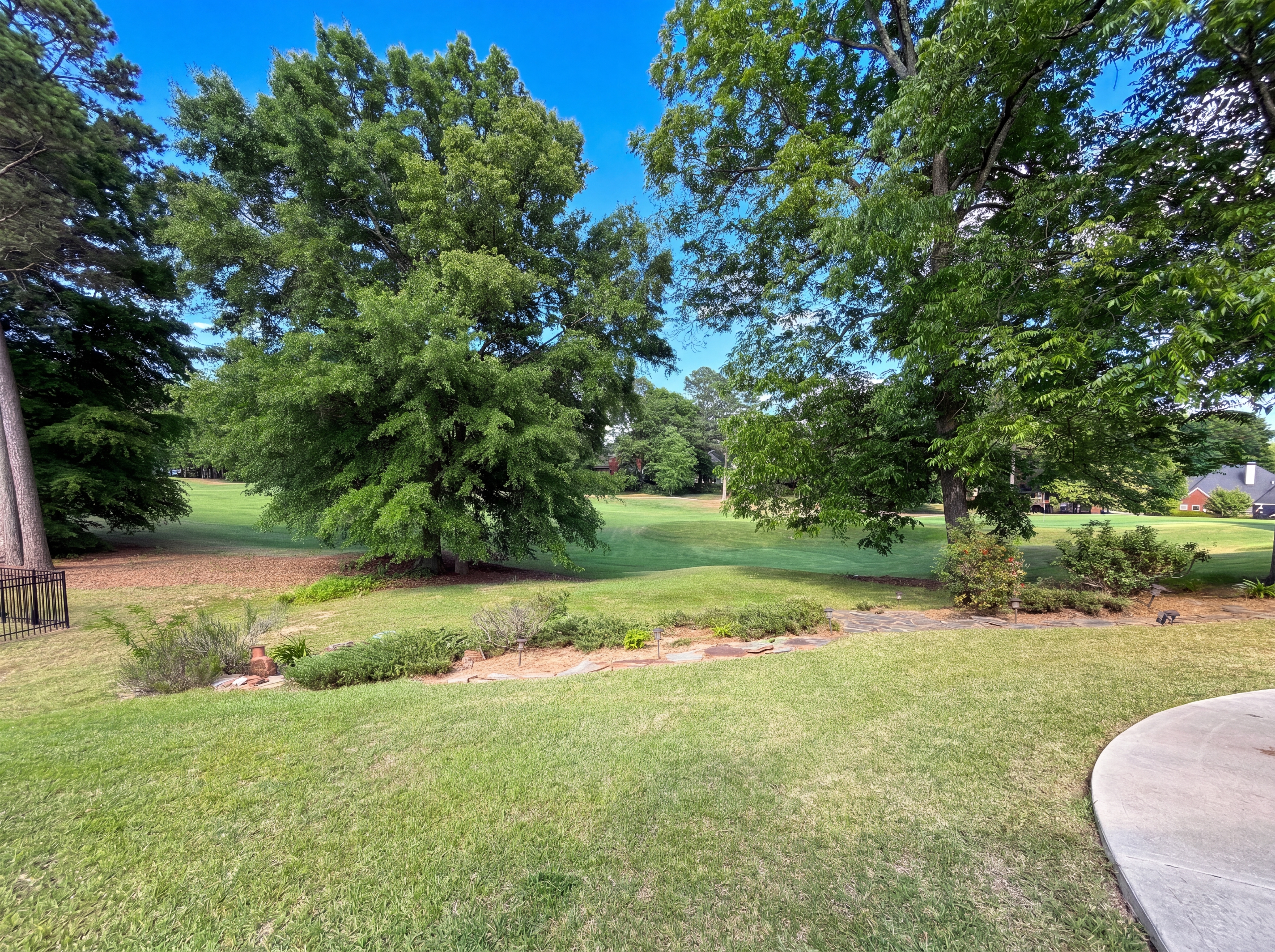 Photo 31 of 39 of 8111 Crestview Dr SE, Covington, GA