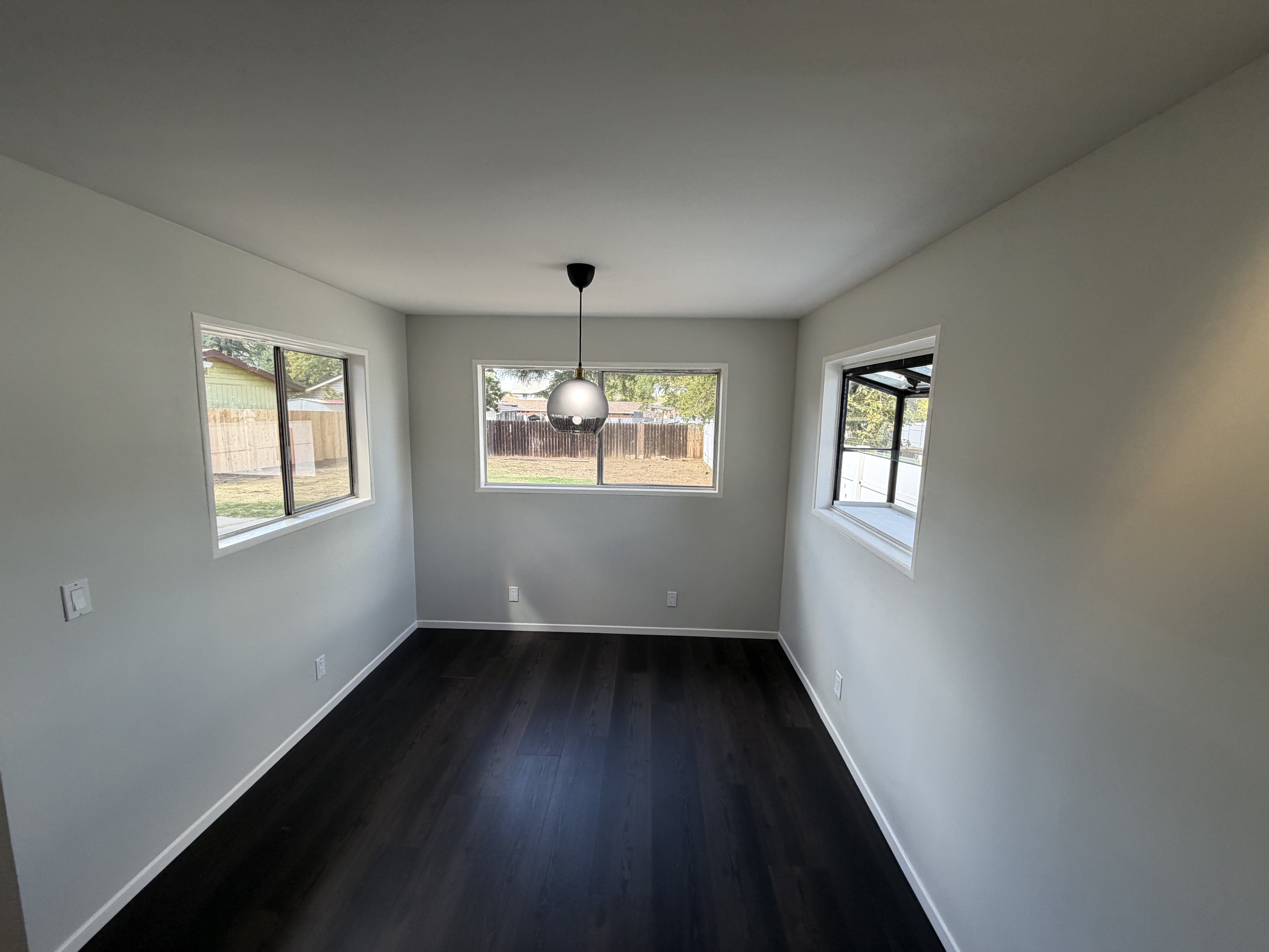 Photo 6 of 17 of 1105 Edgar Ave, Beaumont, CA