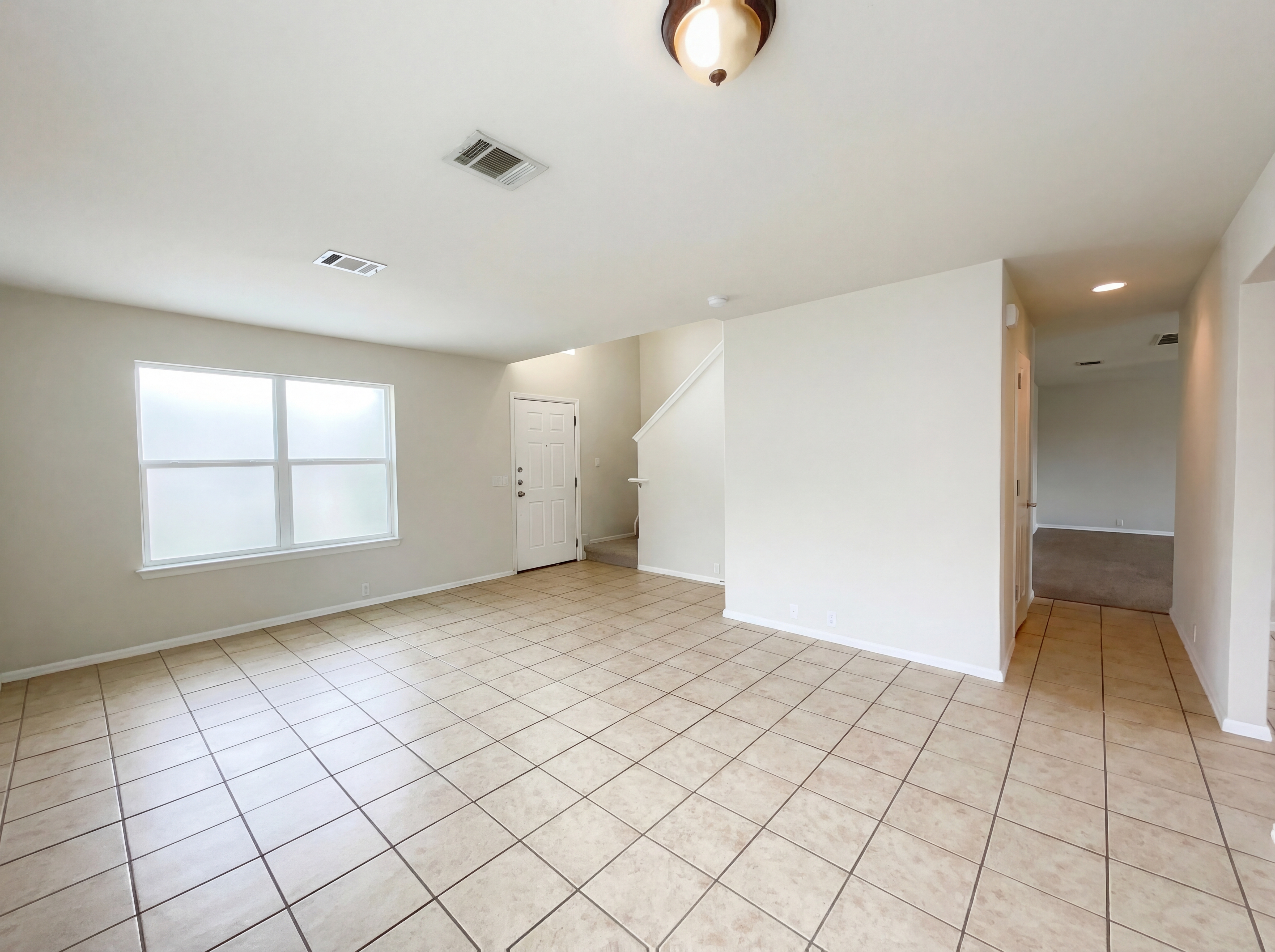 Photo 11 of 37 of 965 Sweet Gum Dr, Kyle, TX