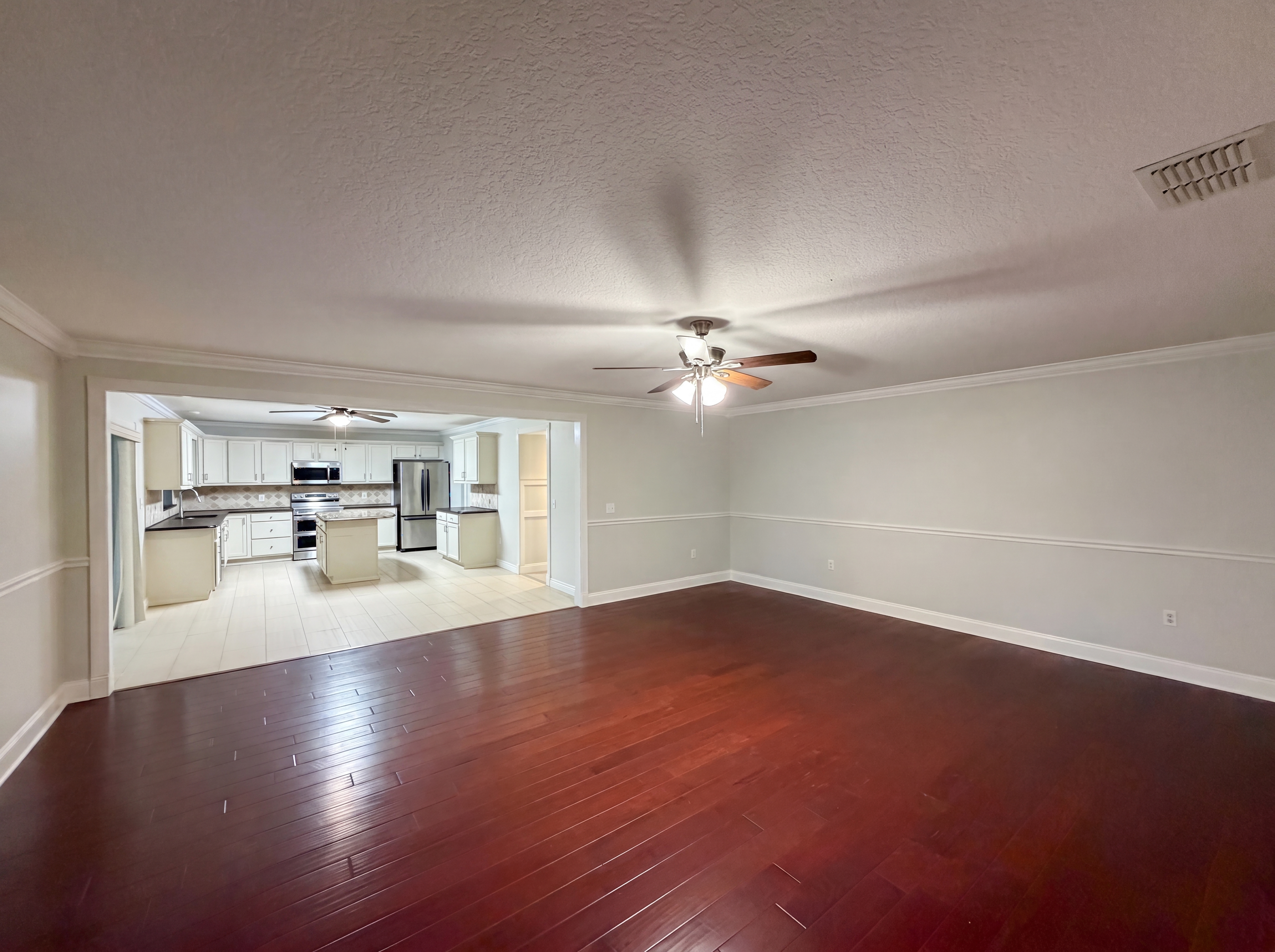 Photo 9 of 26 of 3312 White Blossom Ln, Clermont, FL