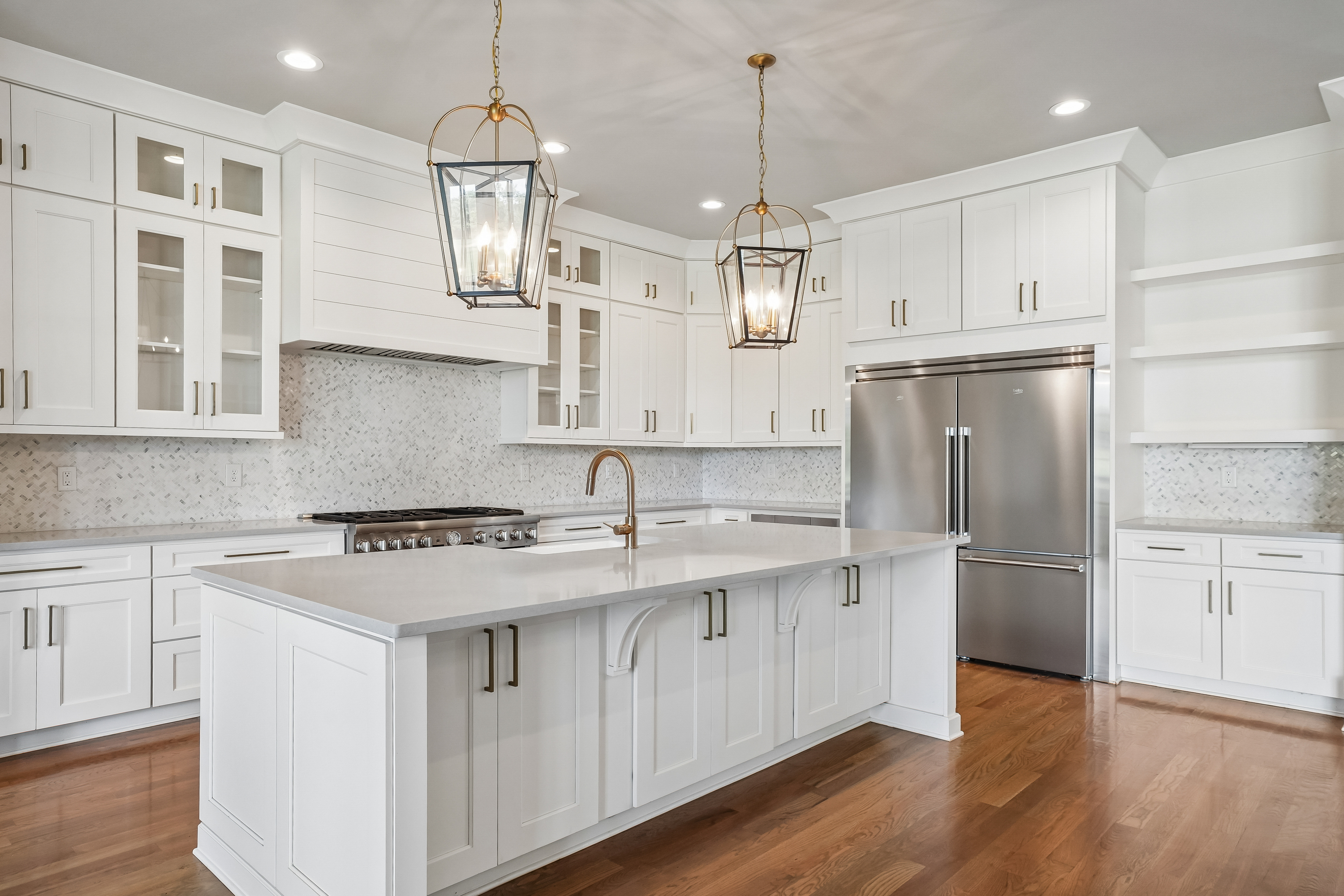 Photo 2 of 69 of 1714 Andrew Crockett Ct, Brentwood, TN