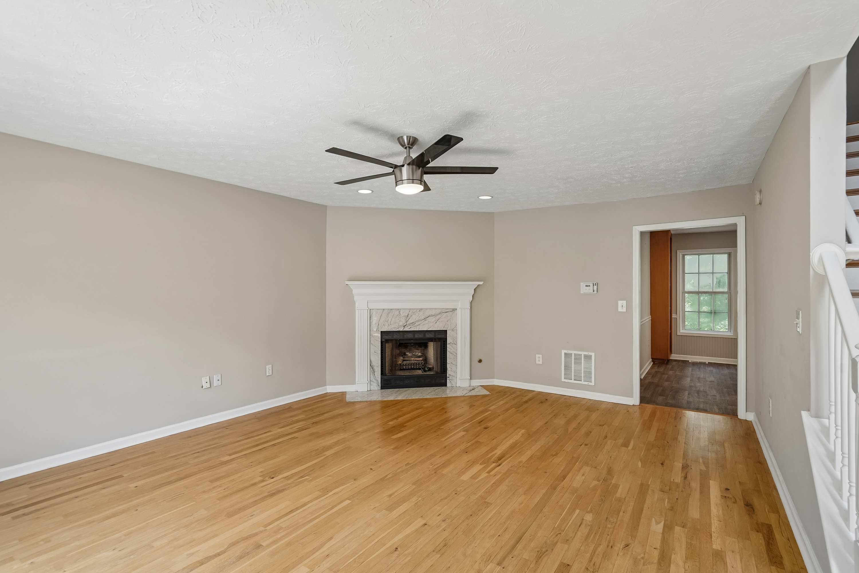 Photo 11 of 68 of 2859 Savannah Walk Ln, Suwanee, GA
