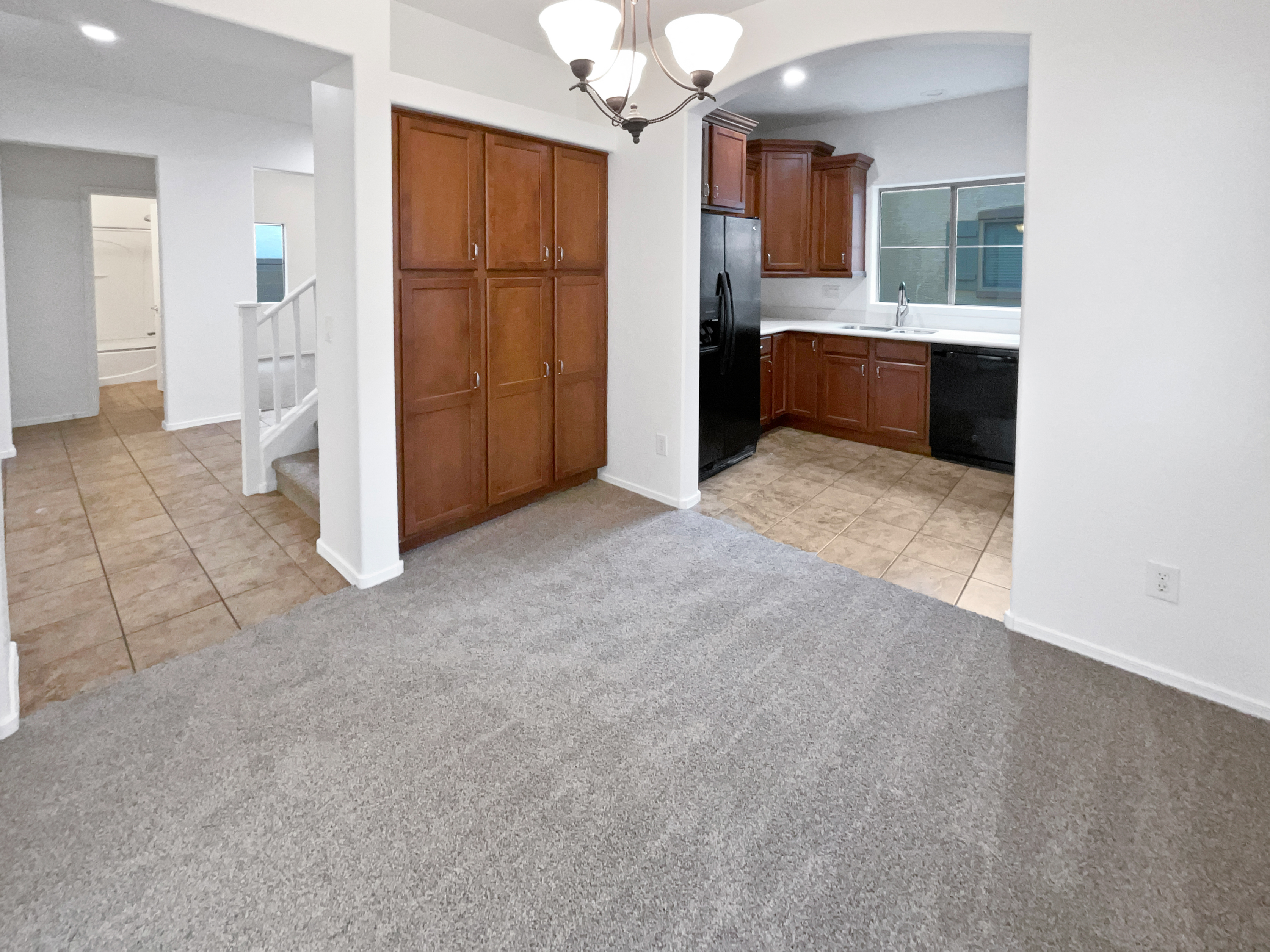 Photo 15 of 34 of 4704 E Laurel Ave, Gilbert, AZ