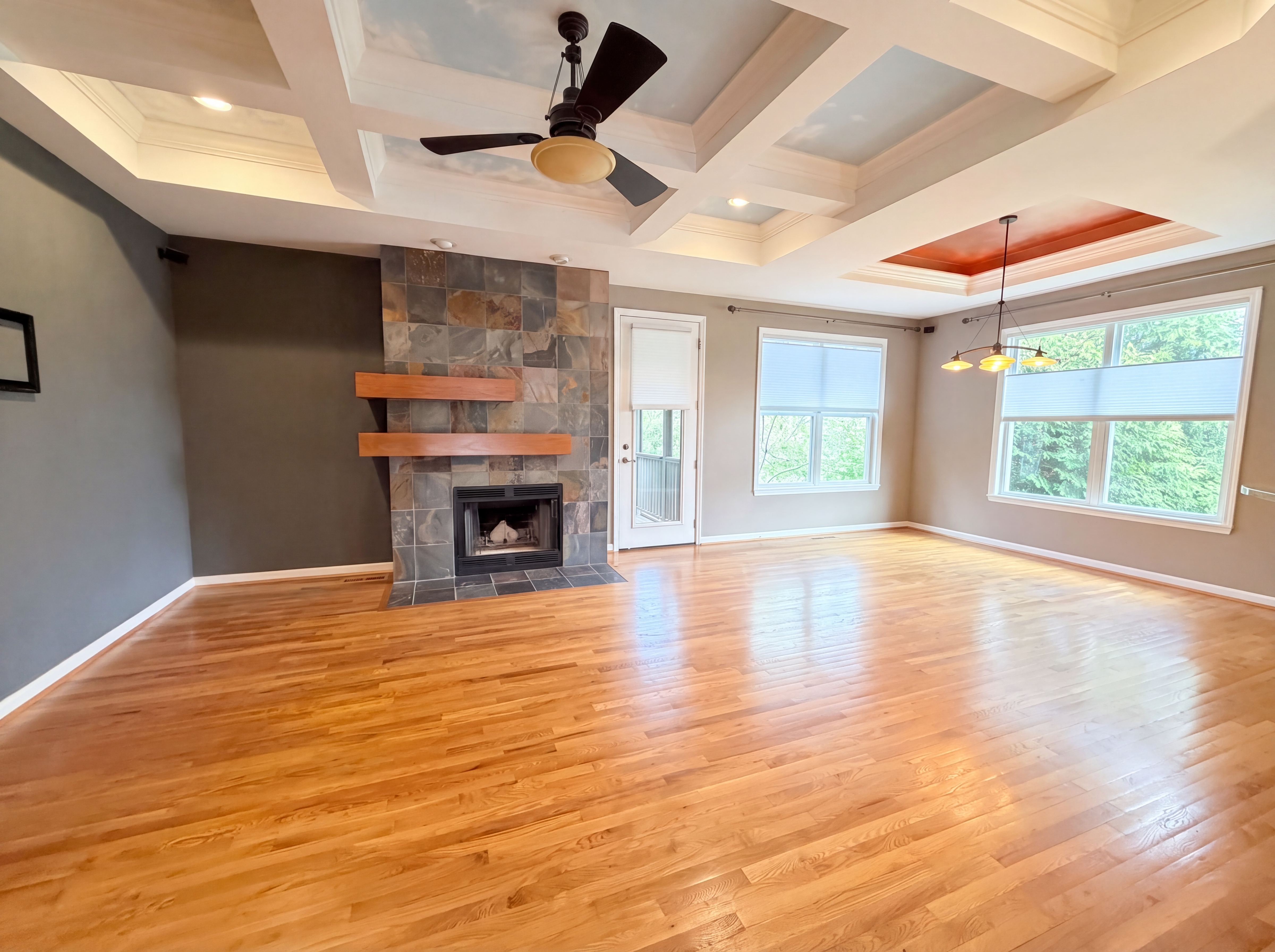 Photo 23 of 29 of 8016 Stonegate Dr, Cincinnati, OH