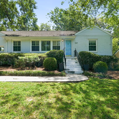 Property photo 1 of 1347 Chalmette Dr NE