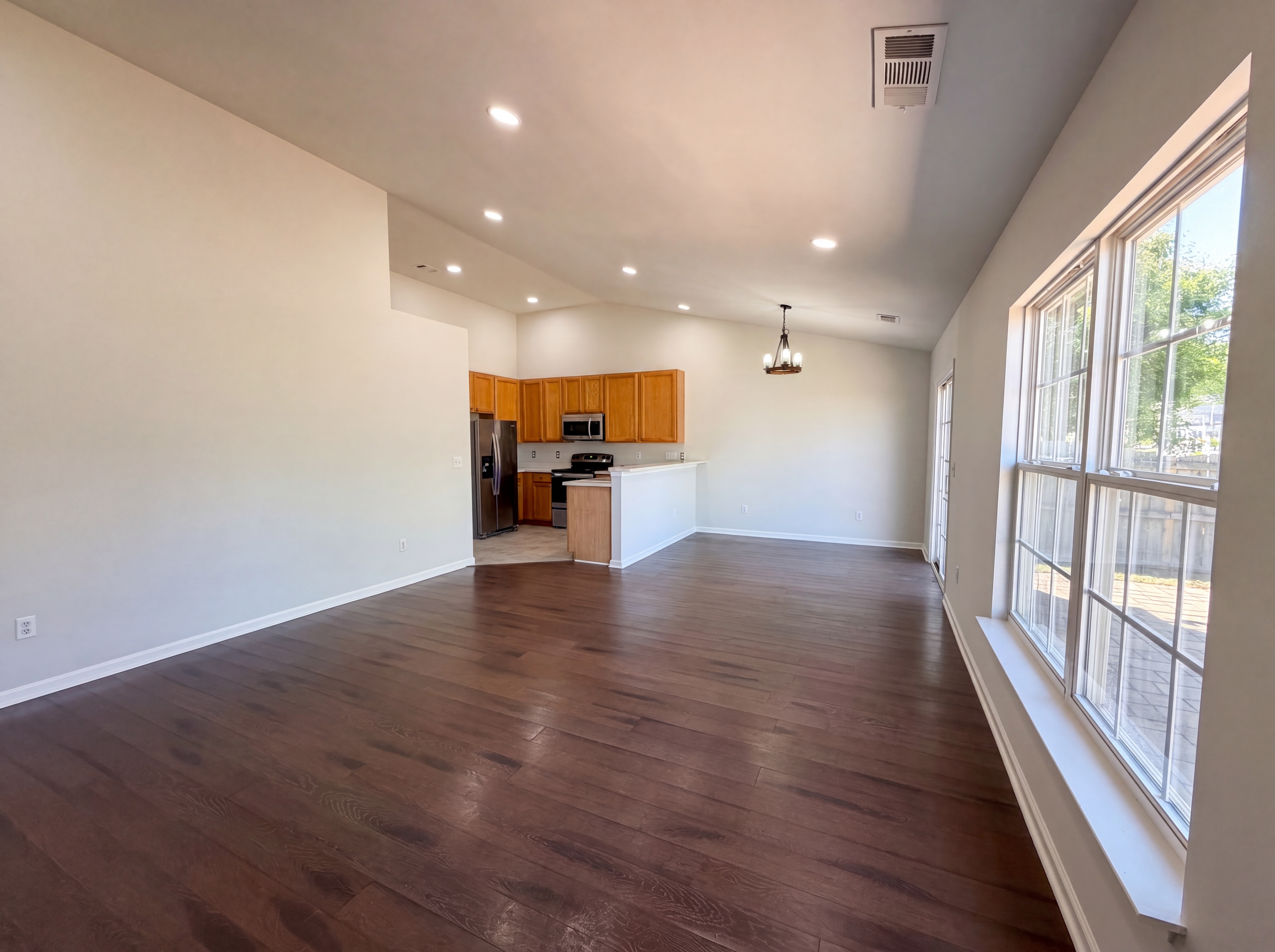 Photo 8 of 19 of 3 Hollow Tree Way, Greenville, SC