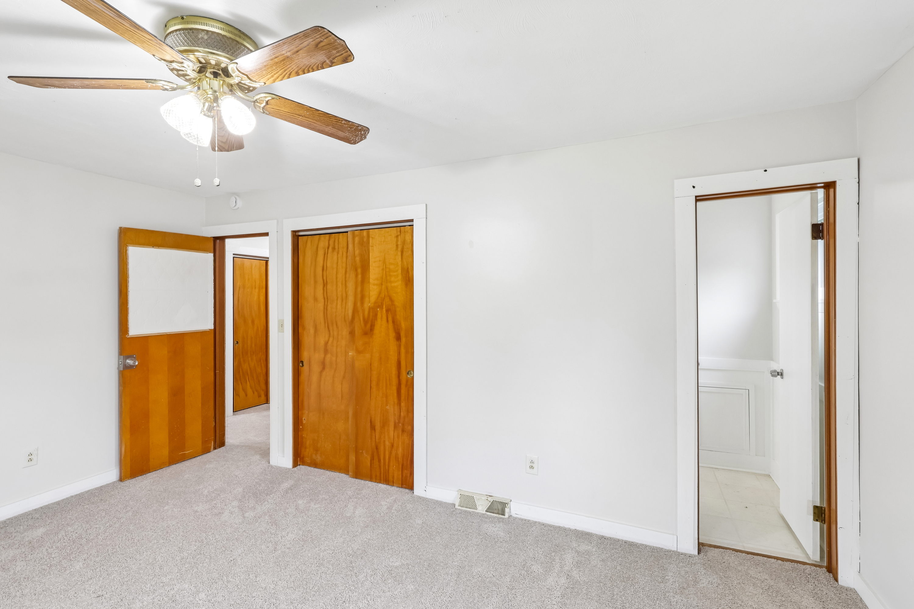 Photo 44 of 50 of 211 Roshon Dr, Medina, OH