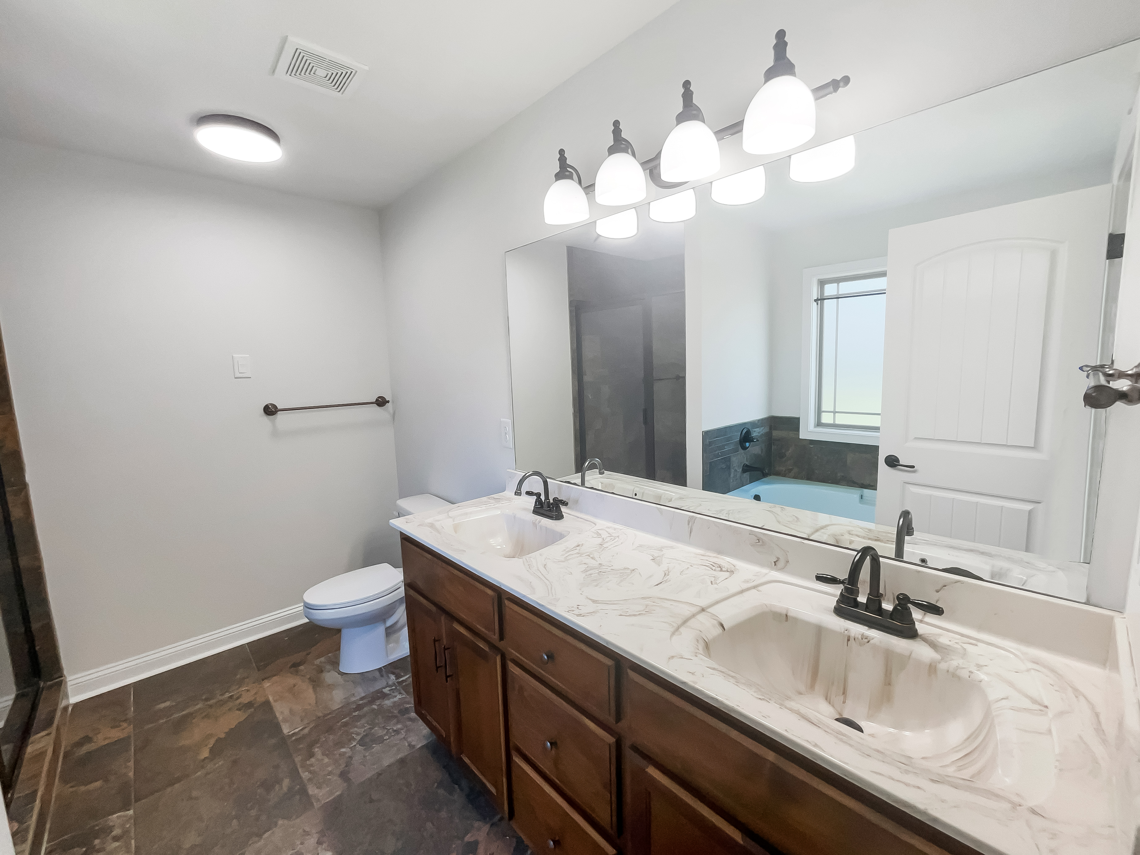 Photo 5 of 22 of 169 Kingstons Cv, Clarksville, TN