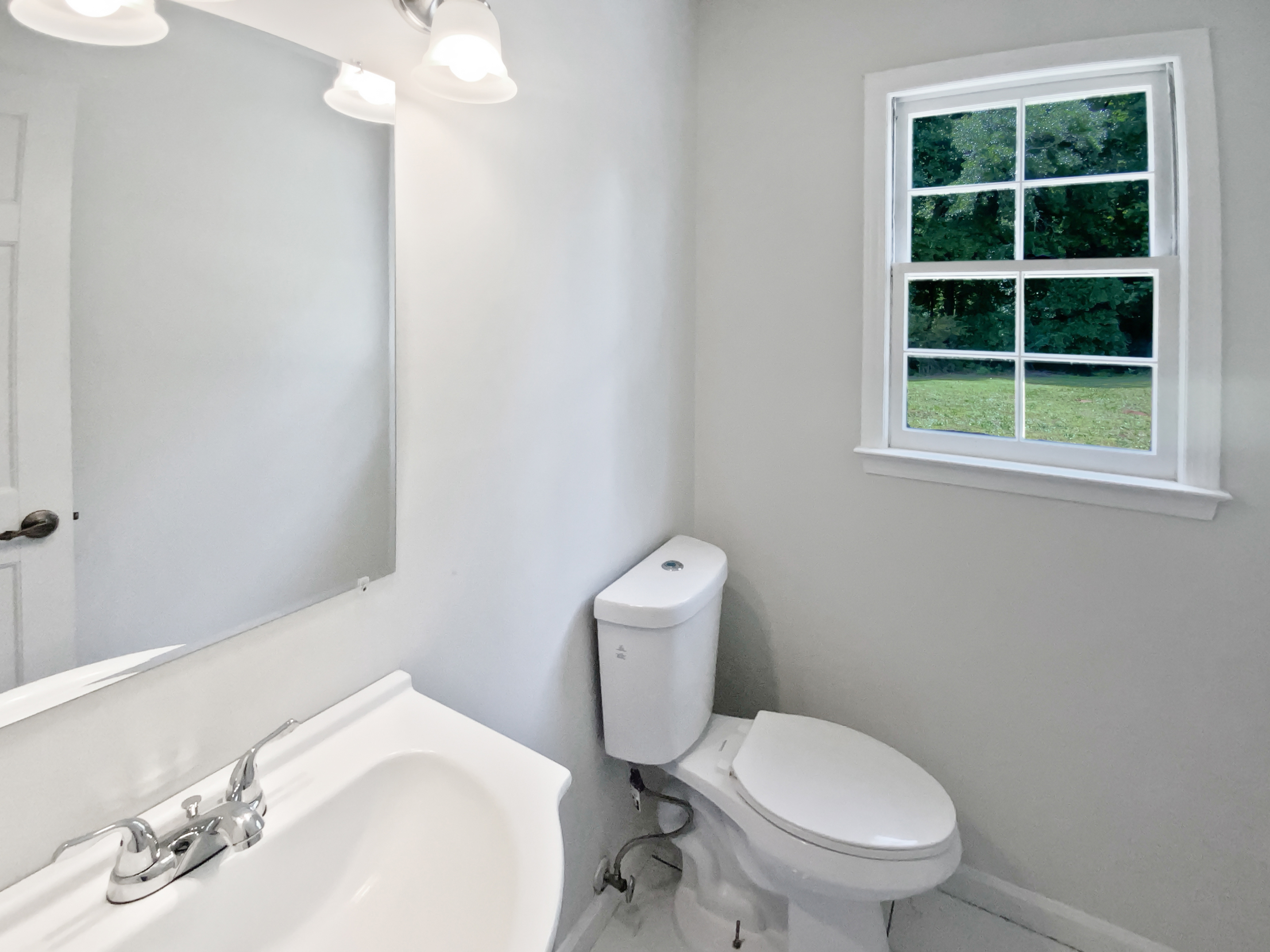 Photo 15 of 29 of 225 Woodfield Ct, McDonough, GA
