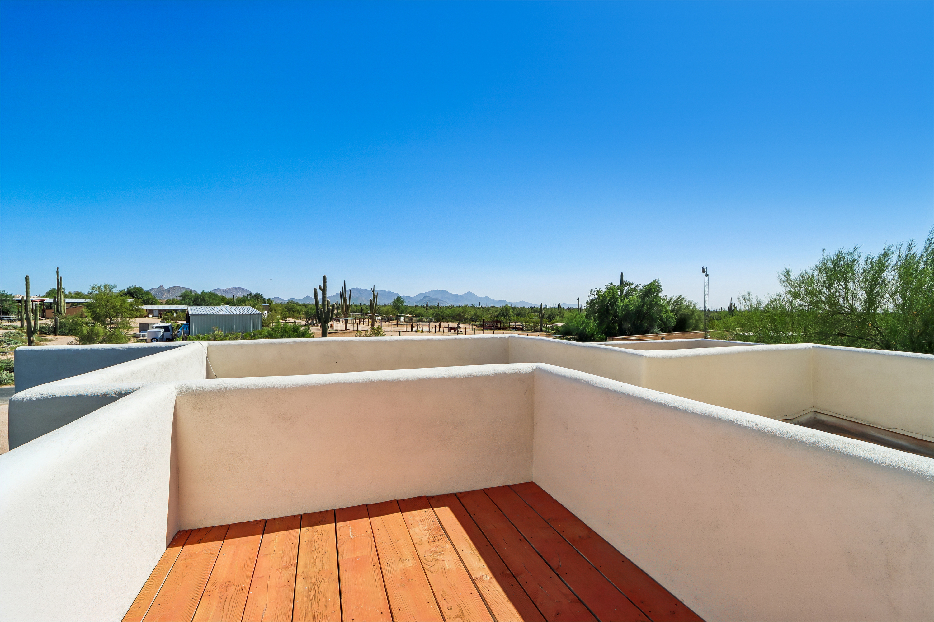 Photo 8 of 34 of 26666 N 62nd St, Scottsdale, AZ