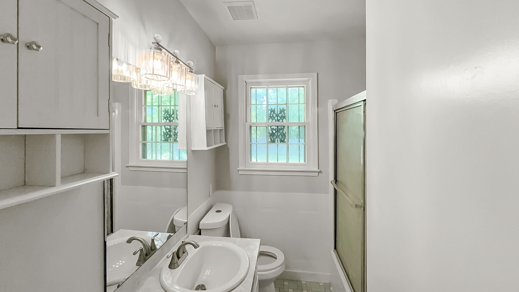 Photo 11 of 17 of 2627 Fisk Rd, Montgomery, AL