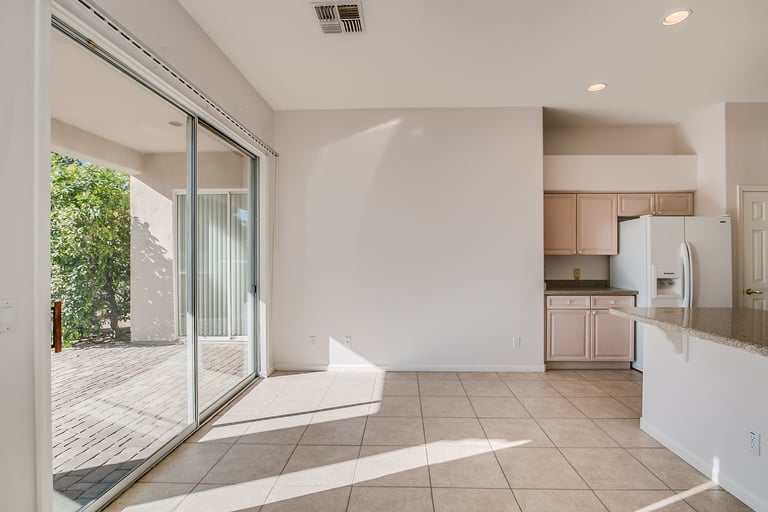 Photo 11 of 34 - 4147 E Hancock Dr, Phoenix, AZ 85028