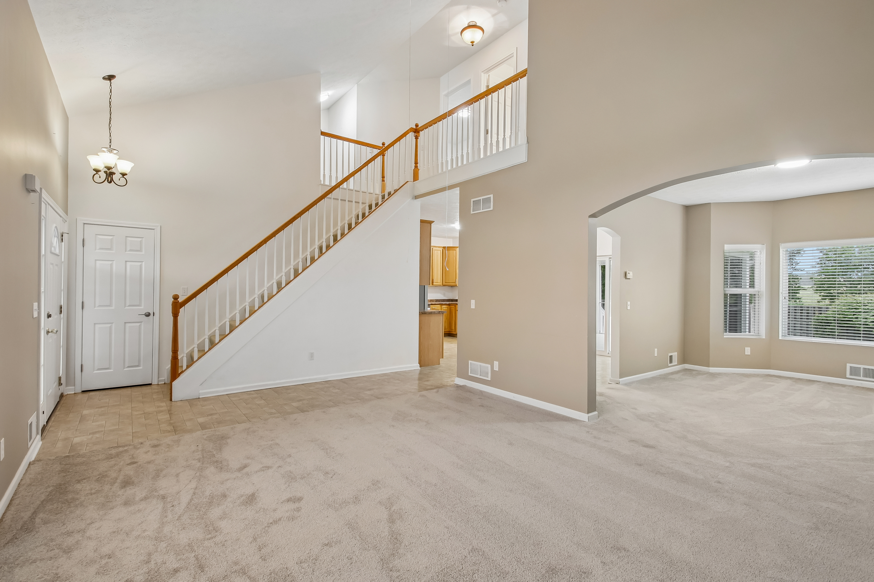 Photo 7 of 34 of 5704 Yanni Ct, Avon, NY