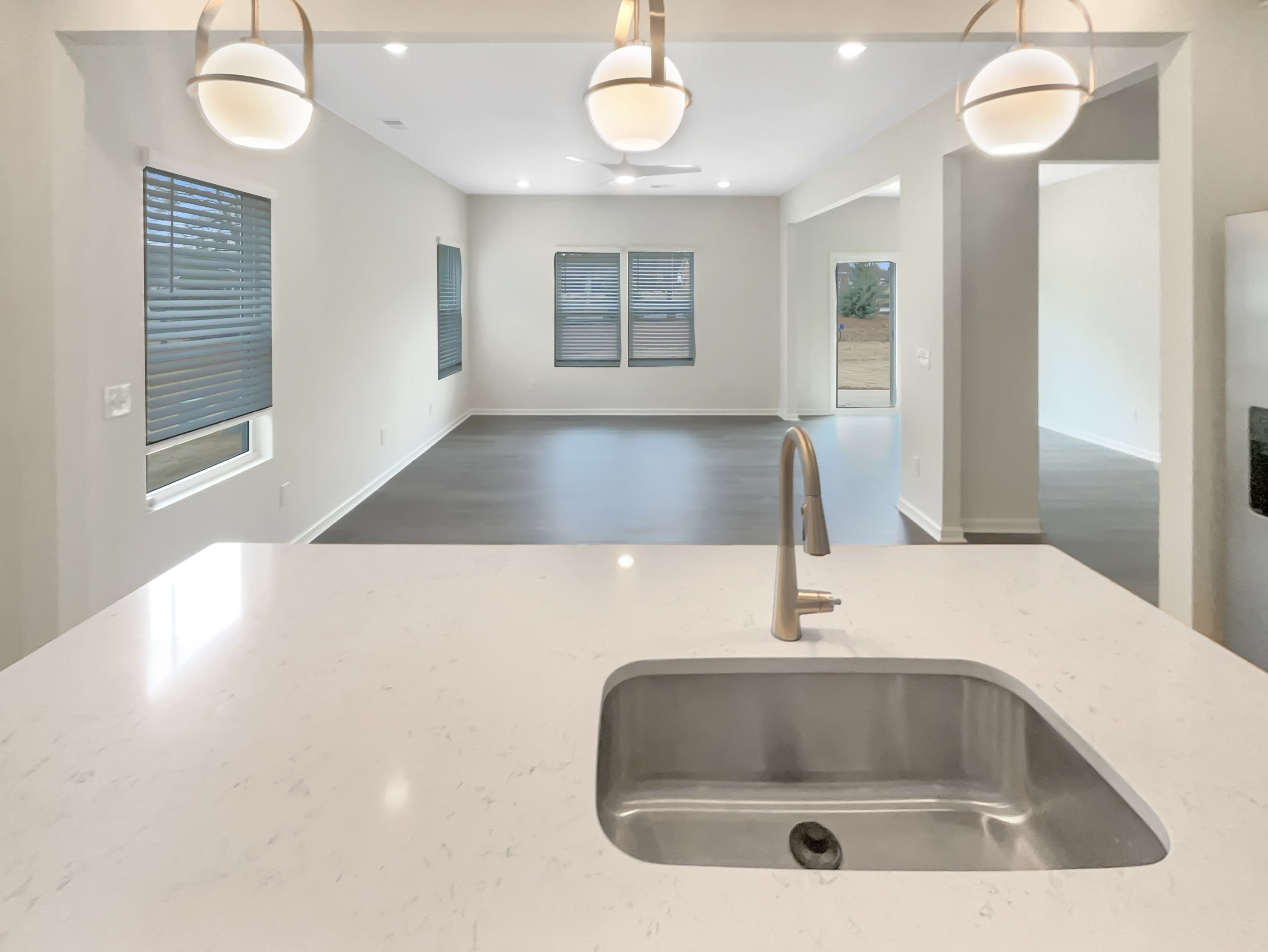 Photo 7 of 24 of 4023 Aster Point Ct, Pfafftown, NC